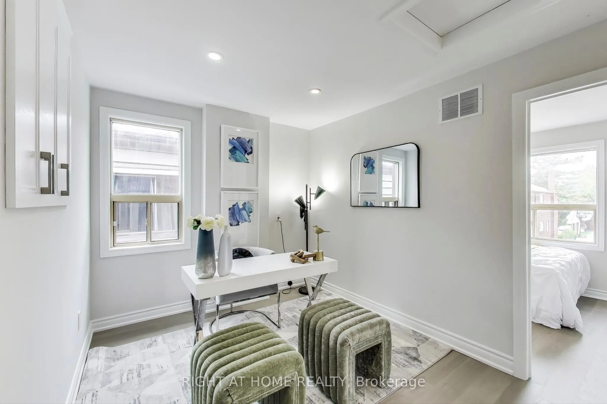 17 Weymouth Avenue