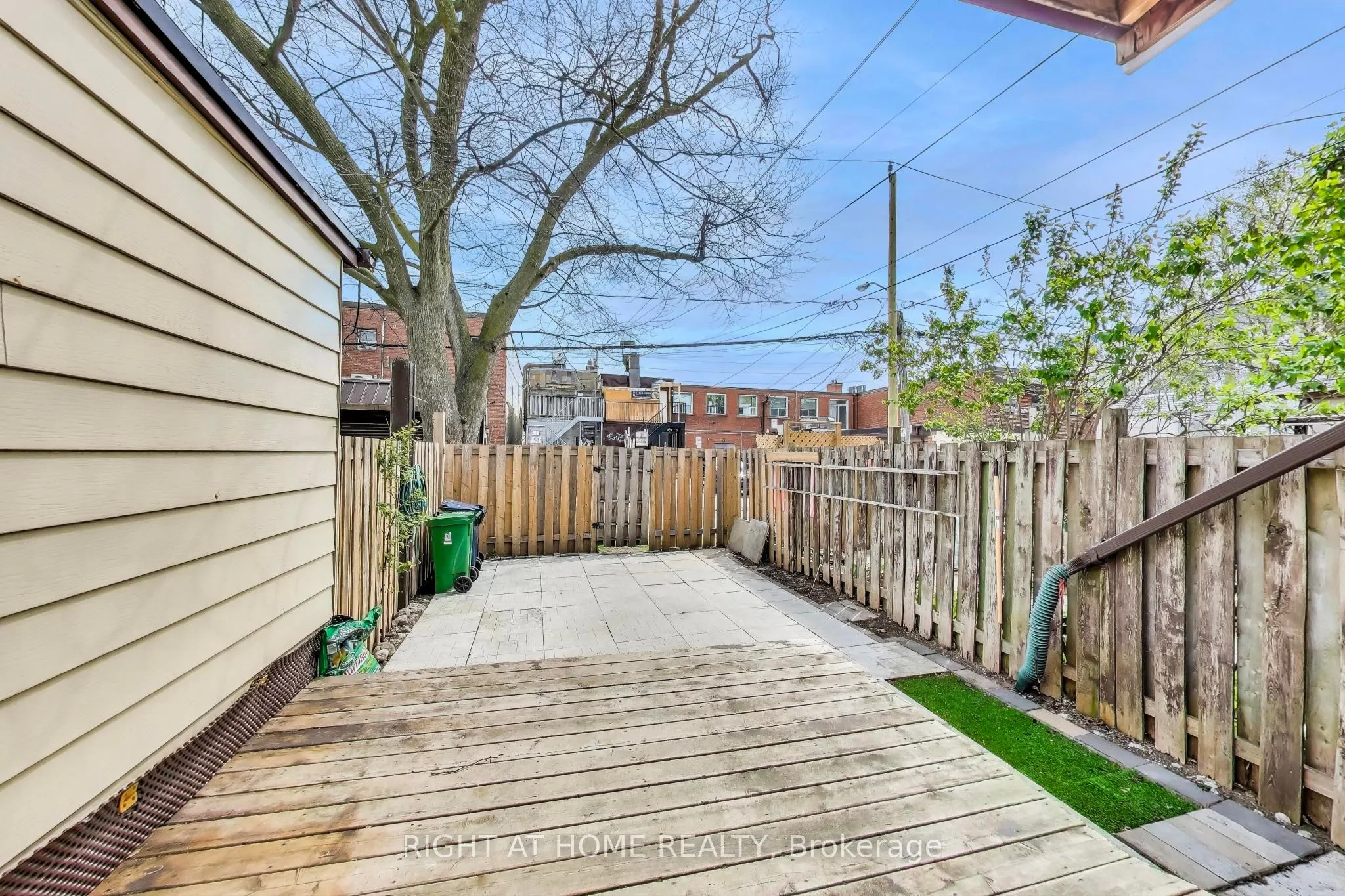 17 Weymouth Avenue