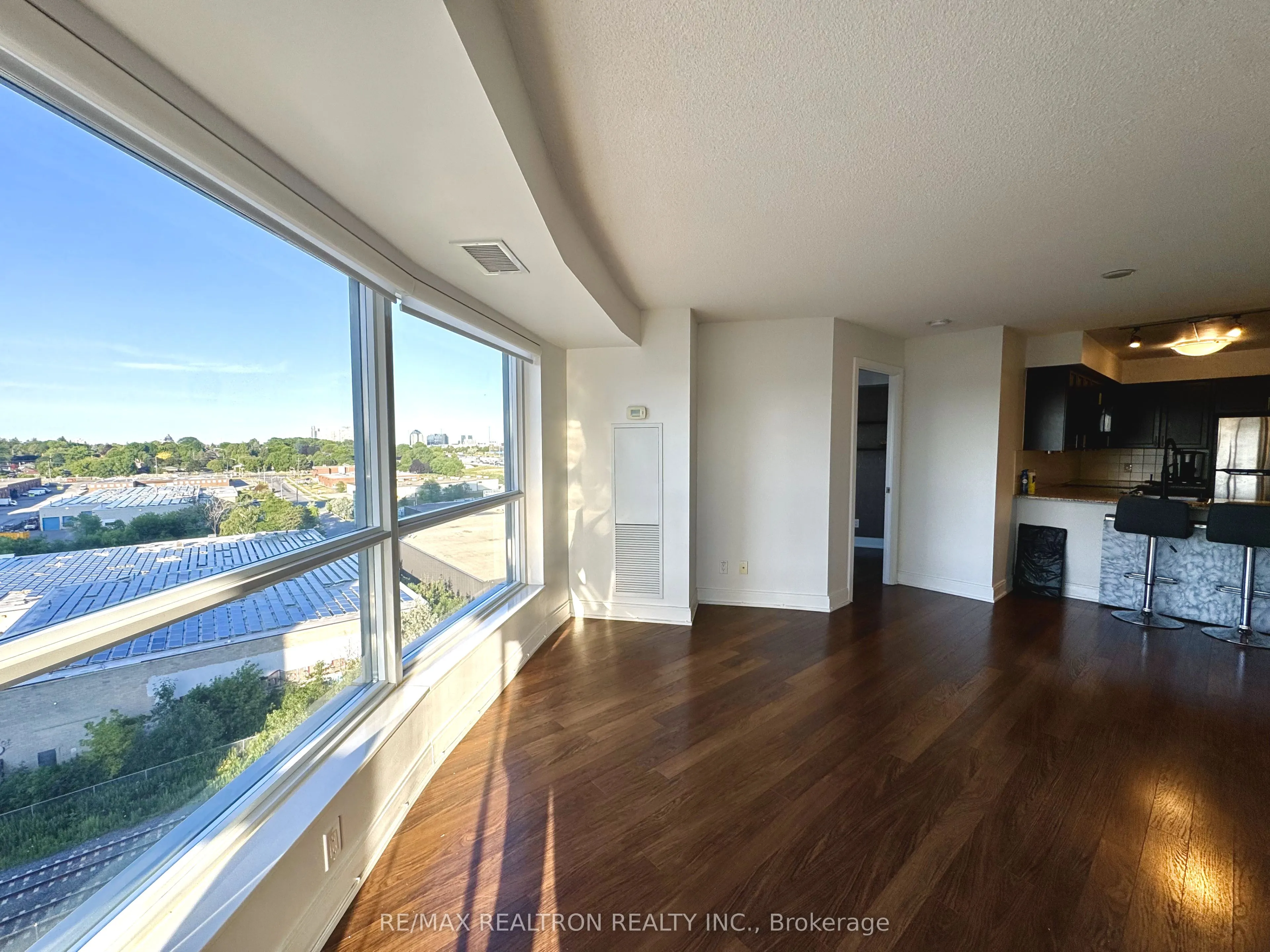 135 Village Green Square, #824