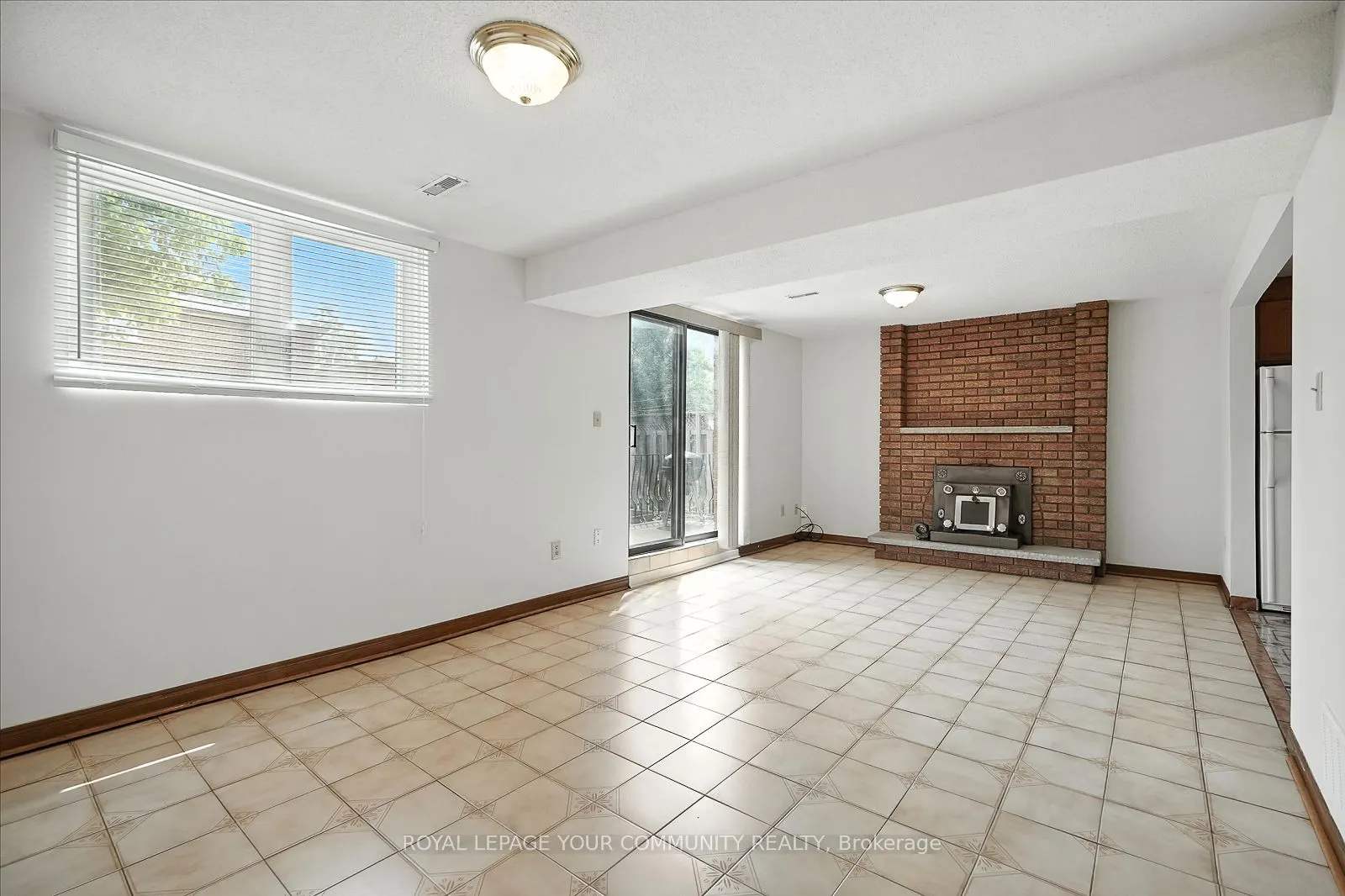 72 Fred Bland Crescent