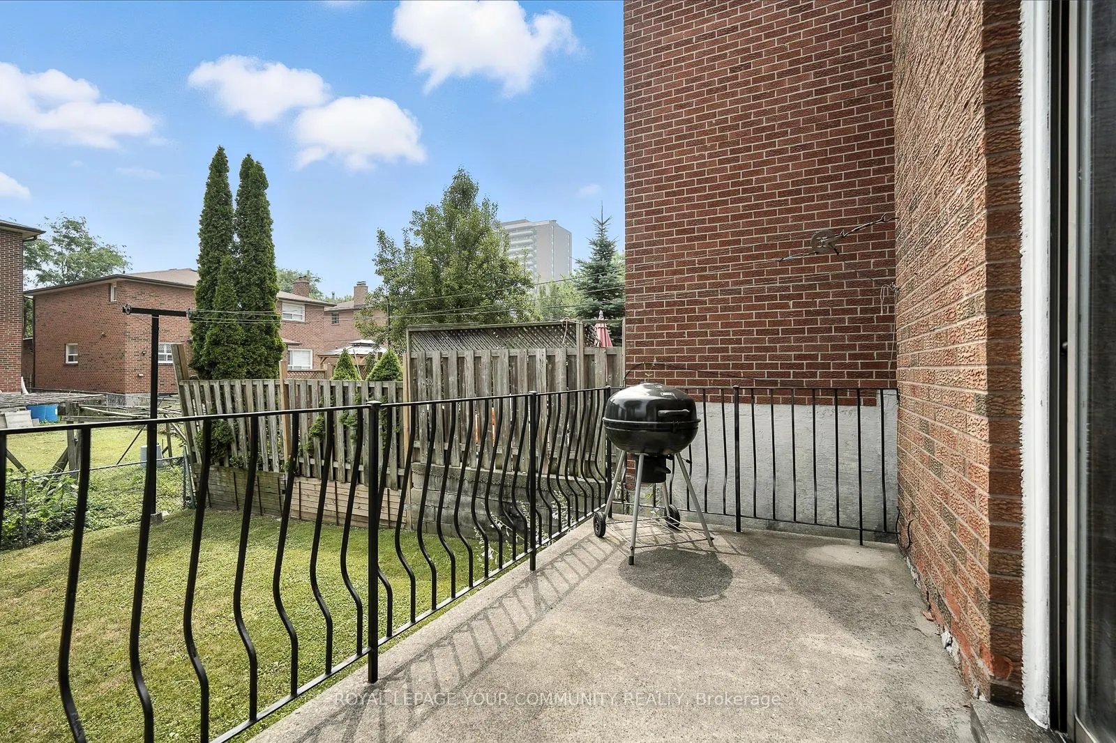 72 Fred Bland Crescent