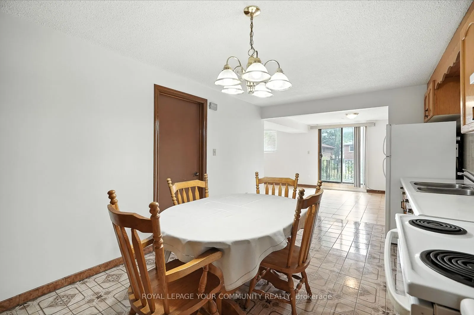 72 Fred Bland Crescent