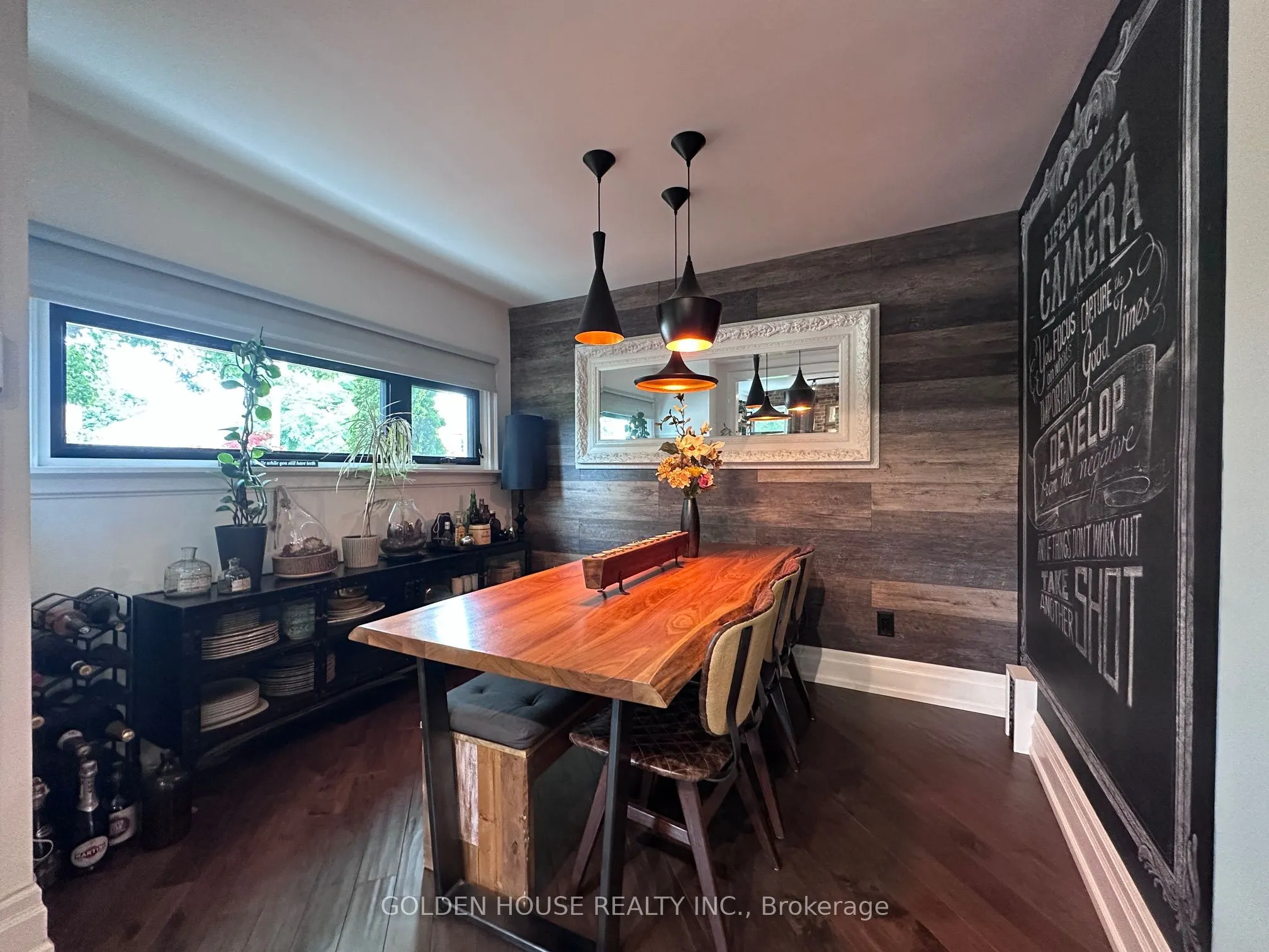 21 Thatcher Avenue