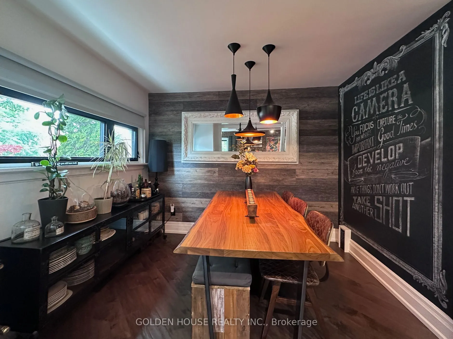 21 Thatcher Avenue