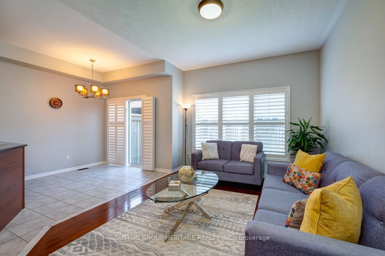 4 Hickman Road