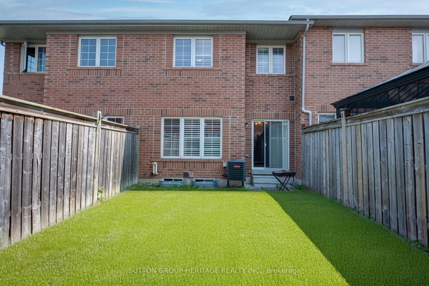 4 Hickman Road
