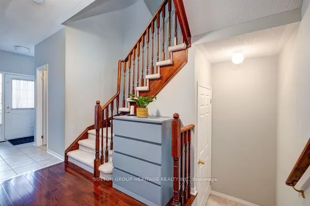 4 Hickman Road