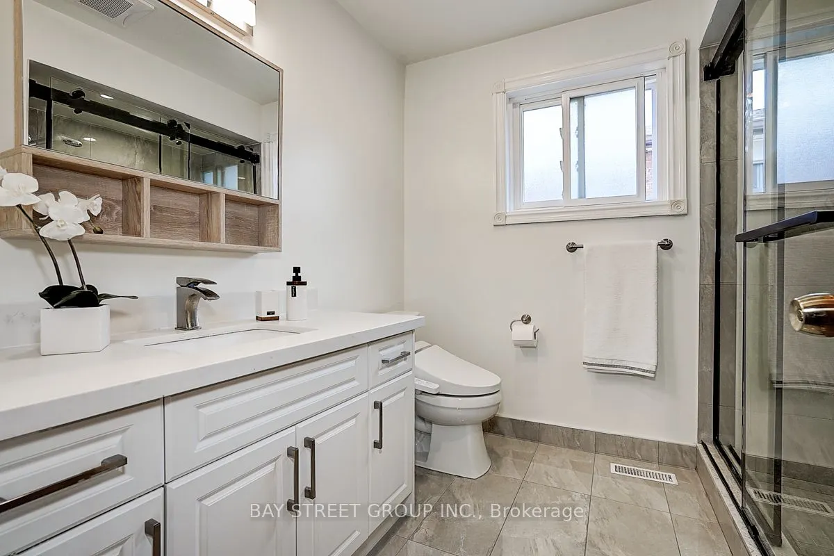 11 Sunbird Crescent