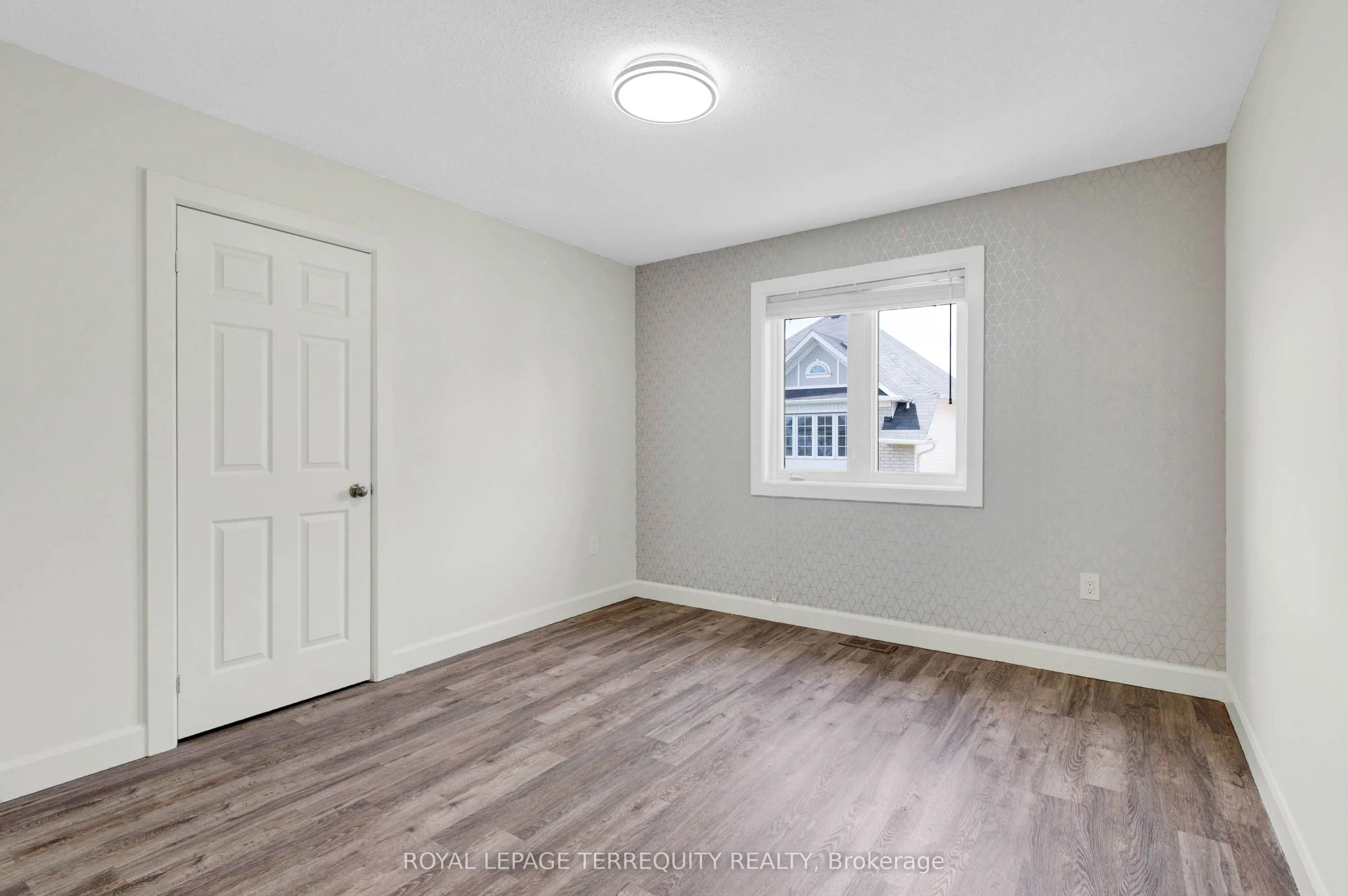 36 Crellin Street