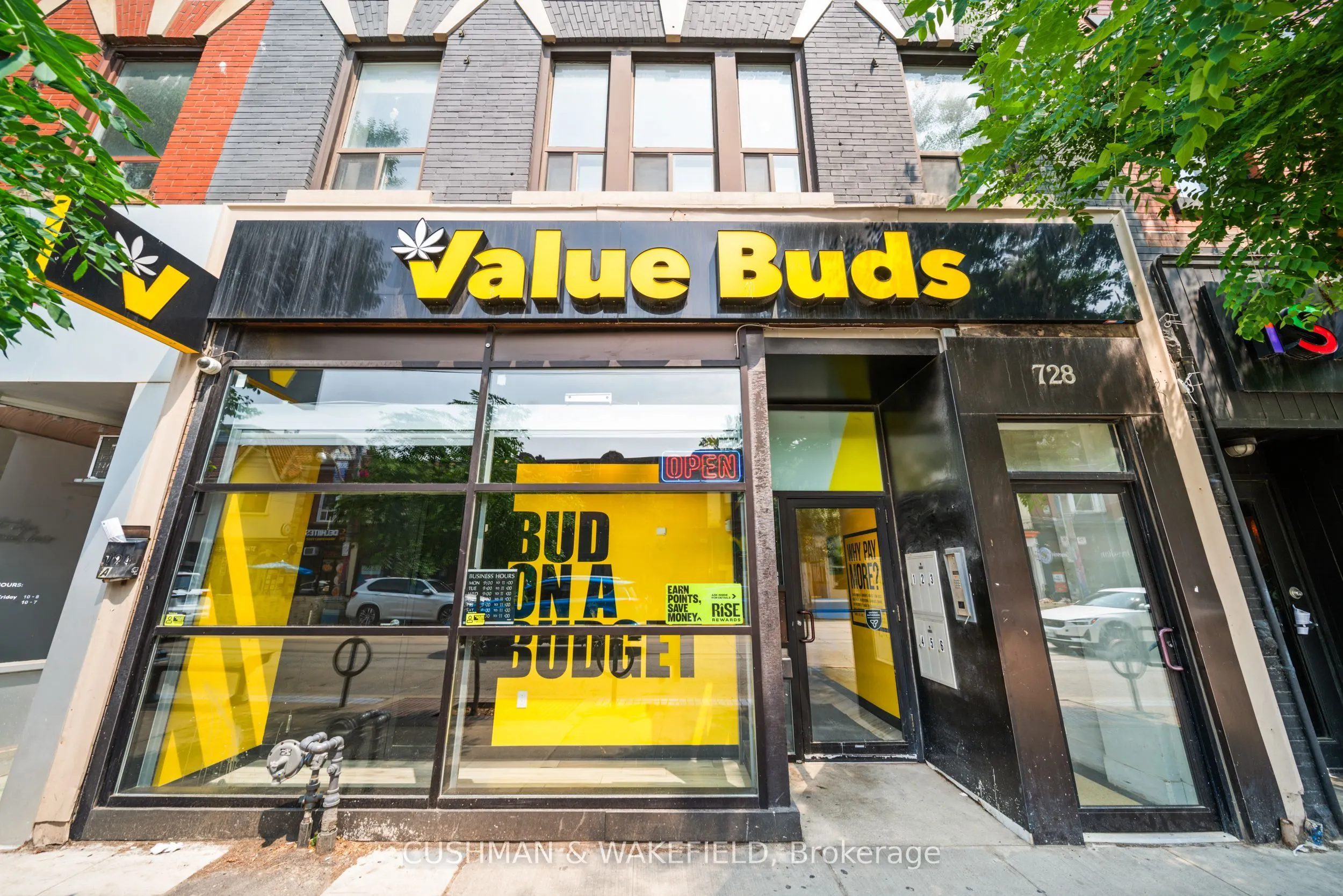 728 & 732 Queen Street E