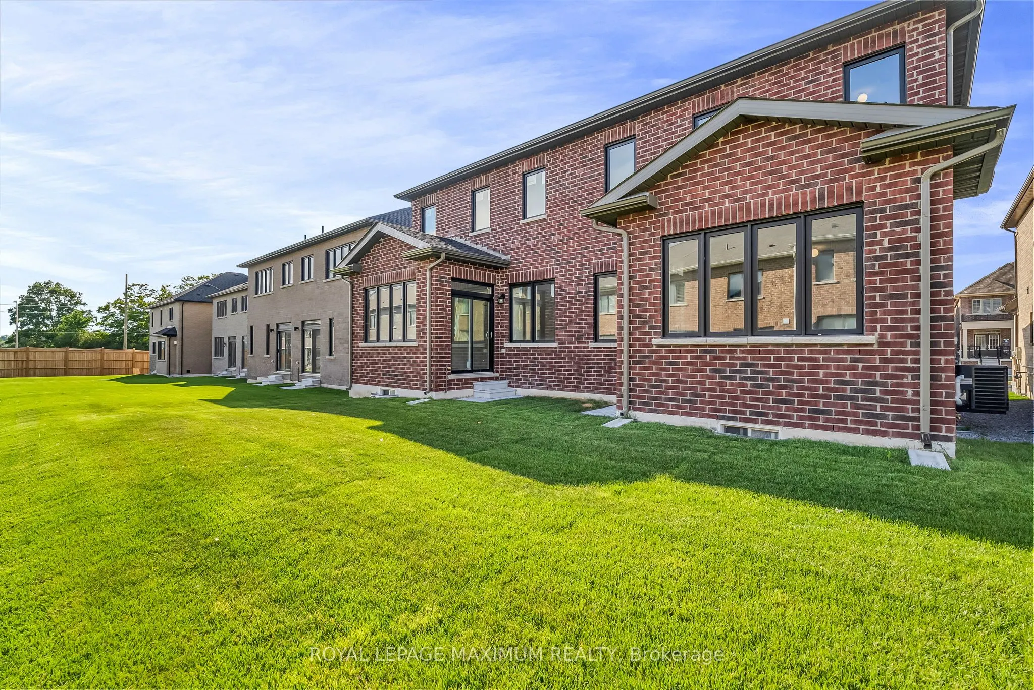 17 Bertram Gate
