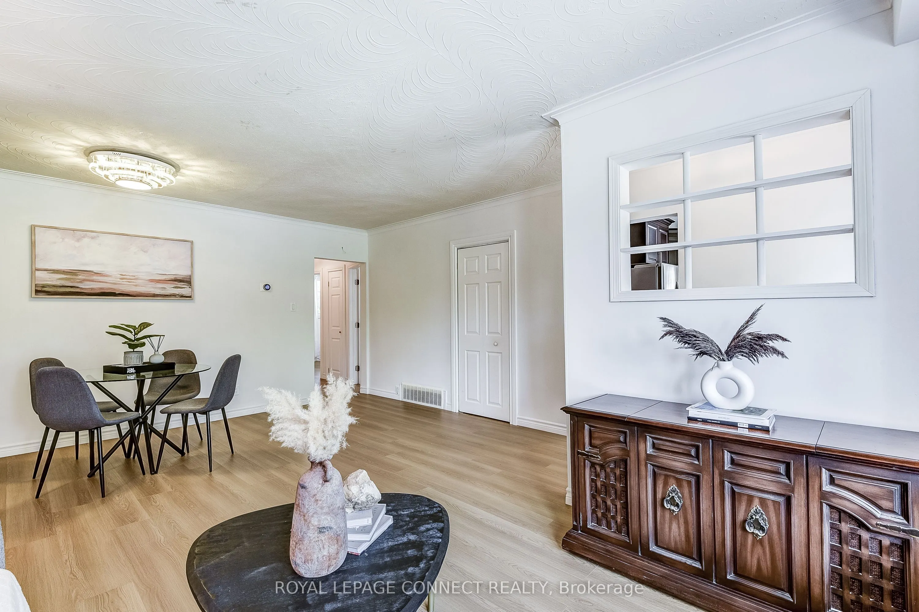 53 Glory Crescent