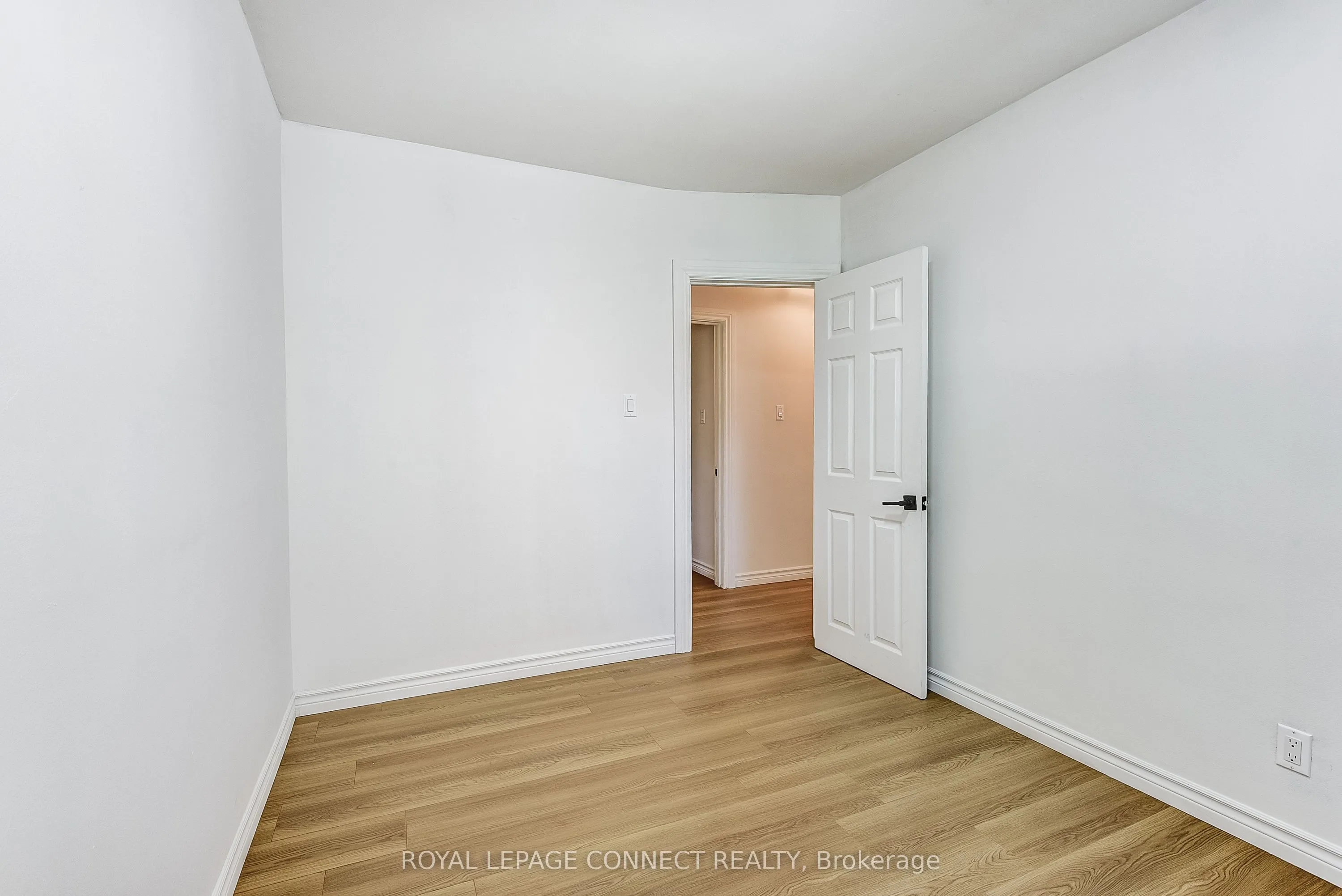 53 Glory Crescent
