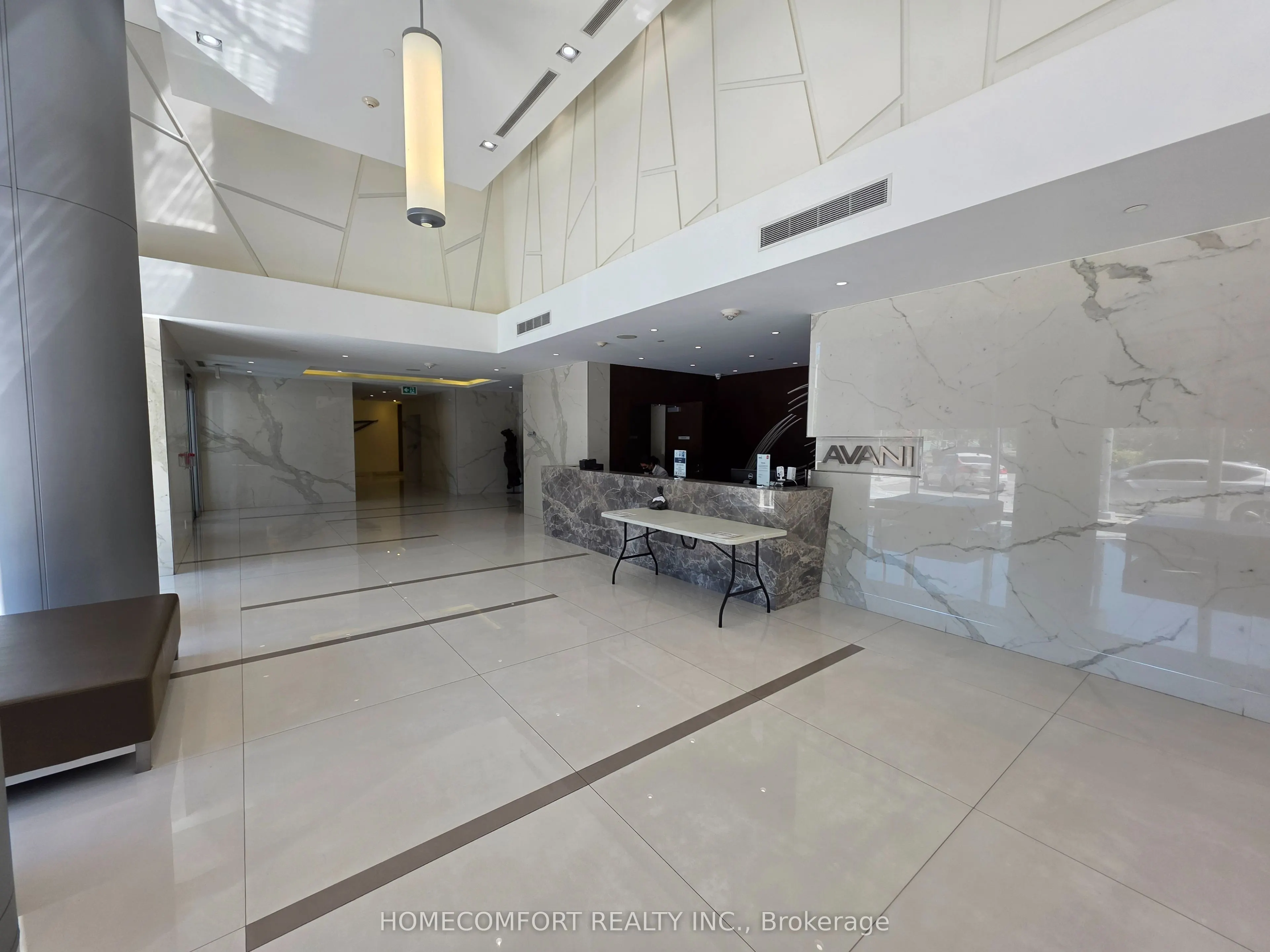 255 village green Square, #407