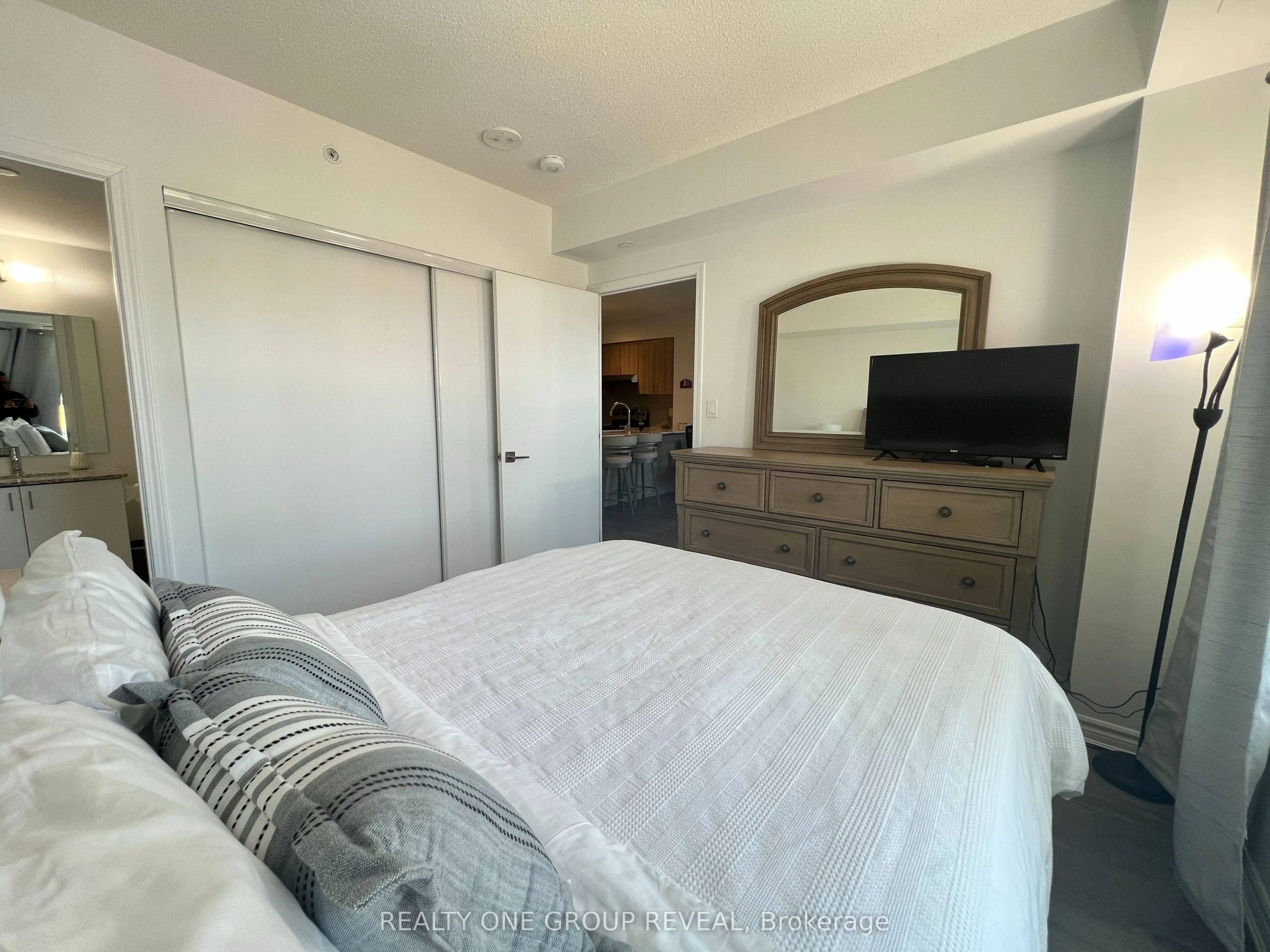 1 Falaise Road, #313