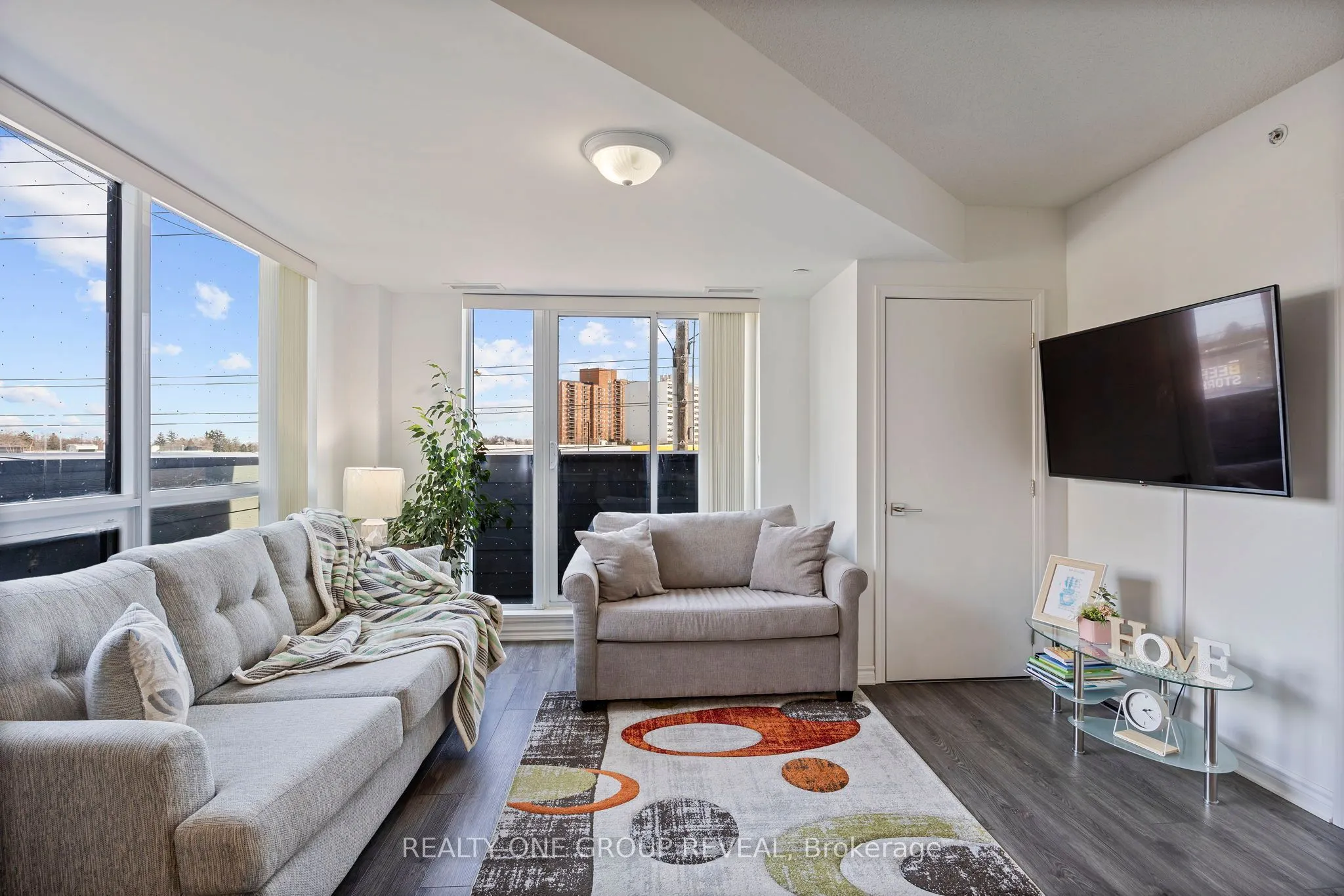 1 Falaise Road, #313