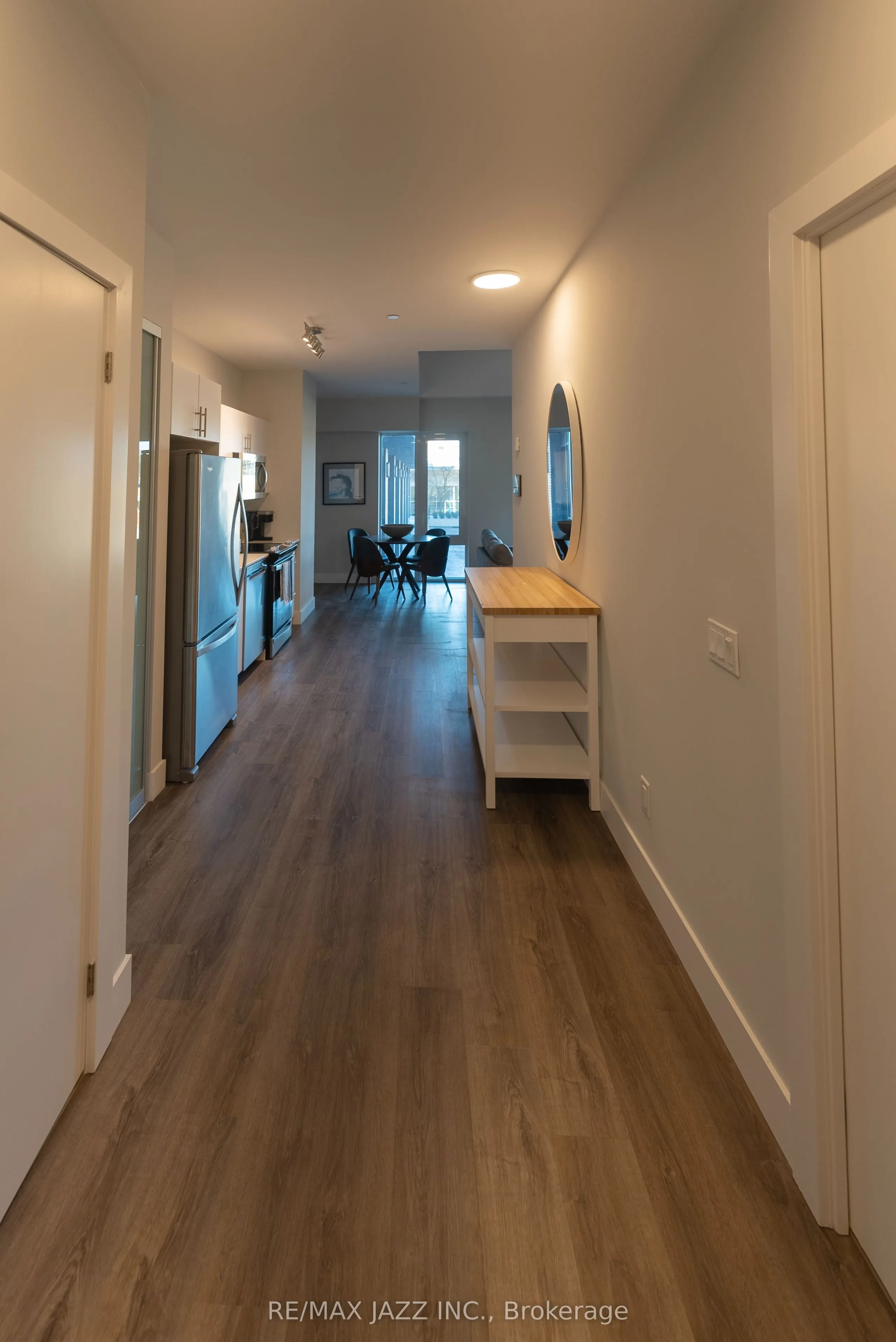 80 Bond Street E, #1601