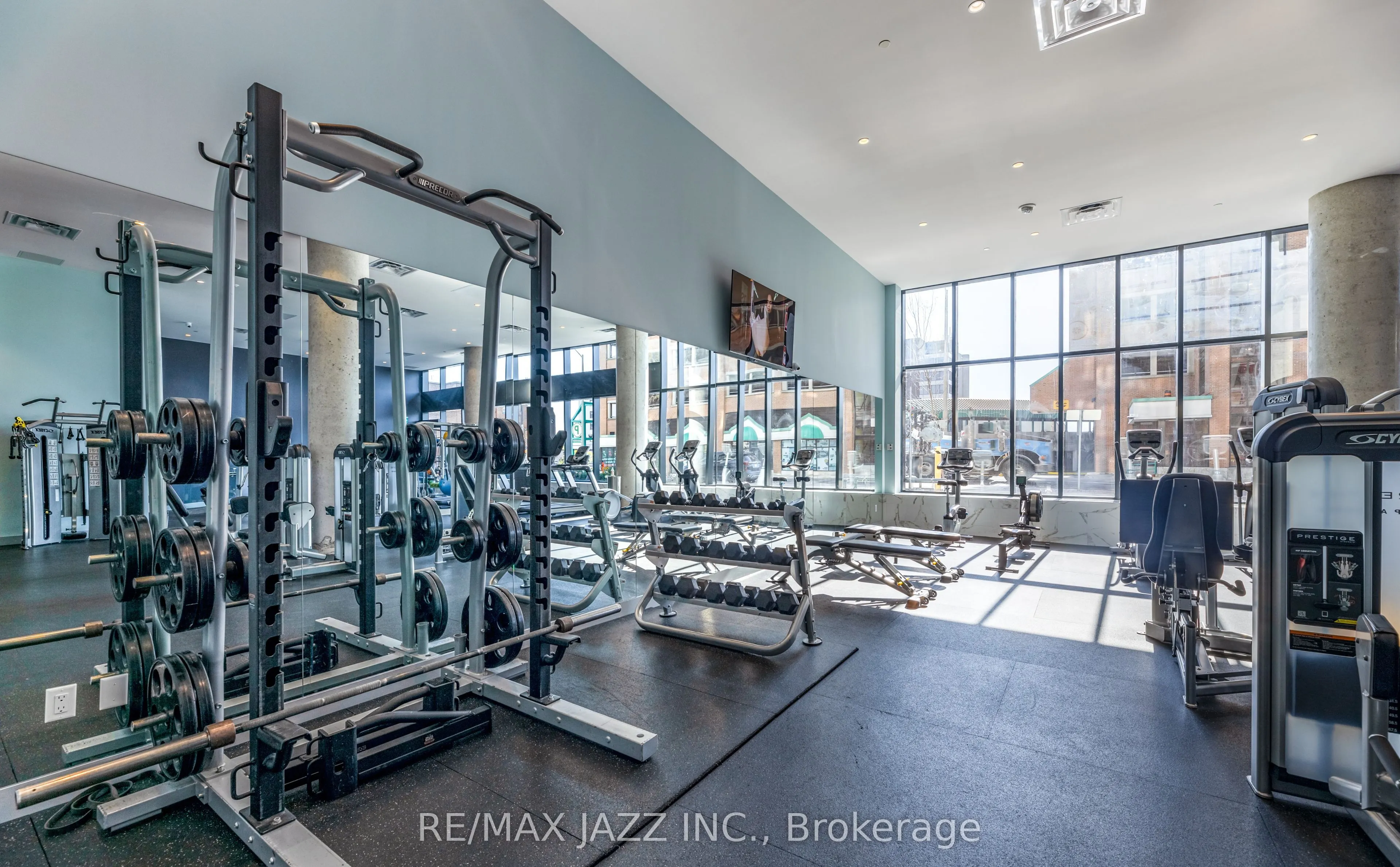 80 Bond Street E, #1601