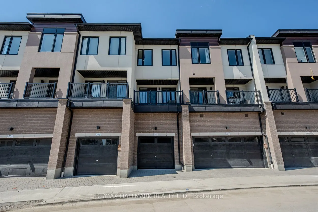 1695 Dersan Street, #703