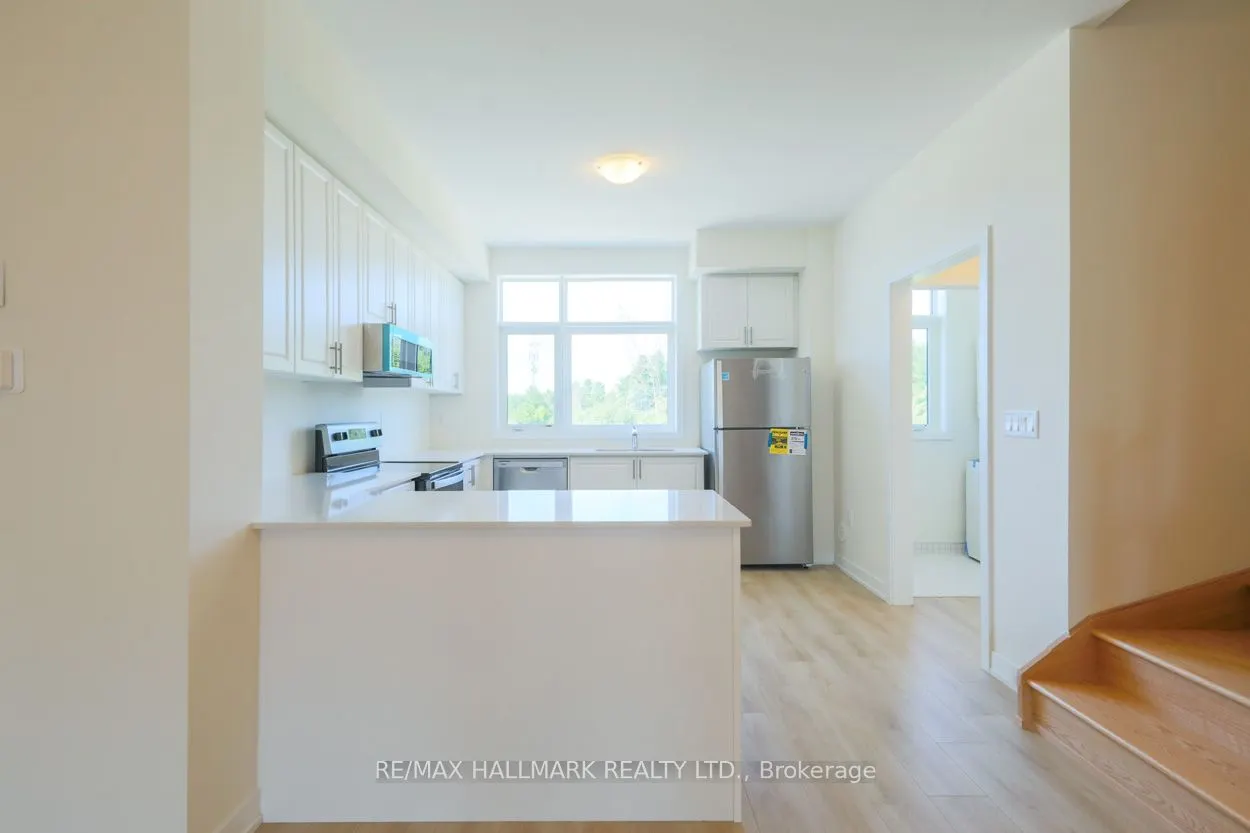 1695 Dersan Street, #703