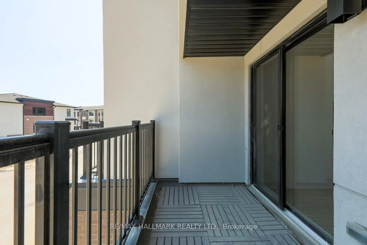 1695 Dersan Street, #703
