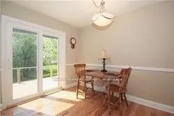 1086 Somerville Street W