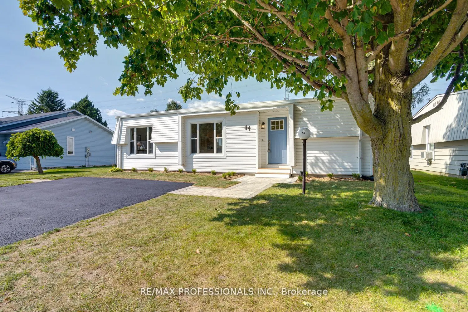 44 Wilmot Trail