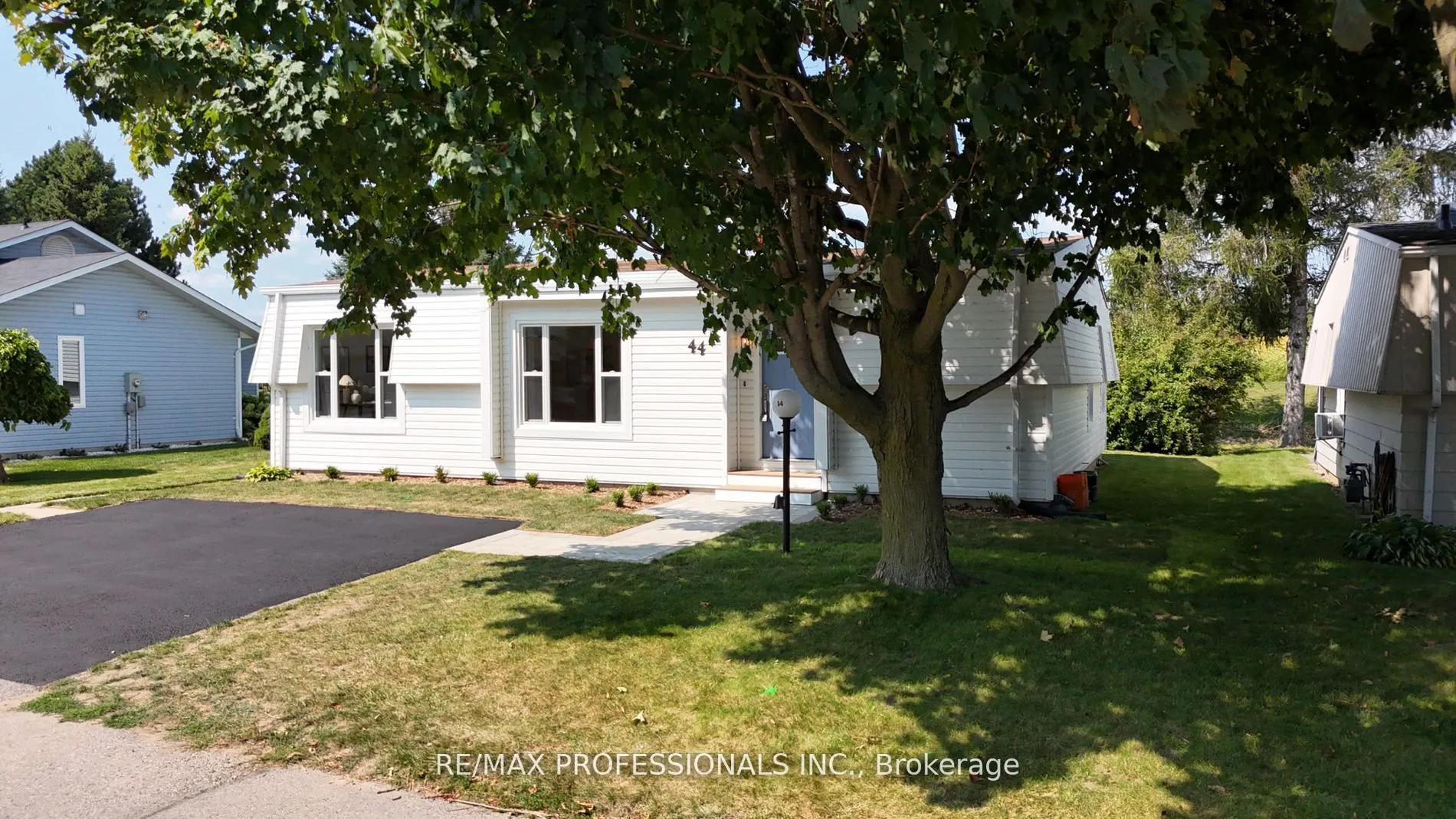 44 Wilmot Trail