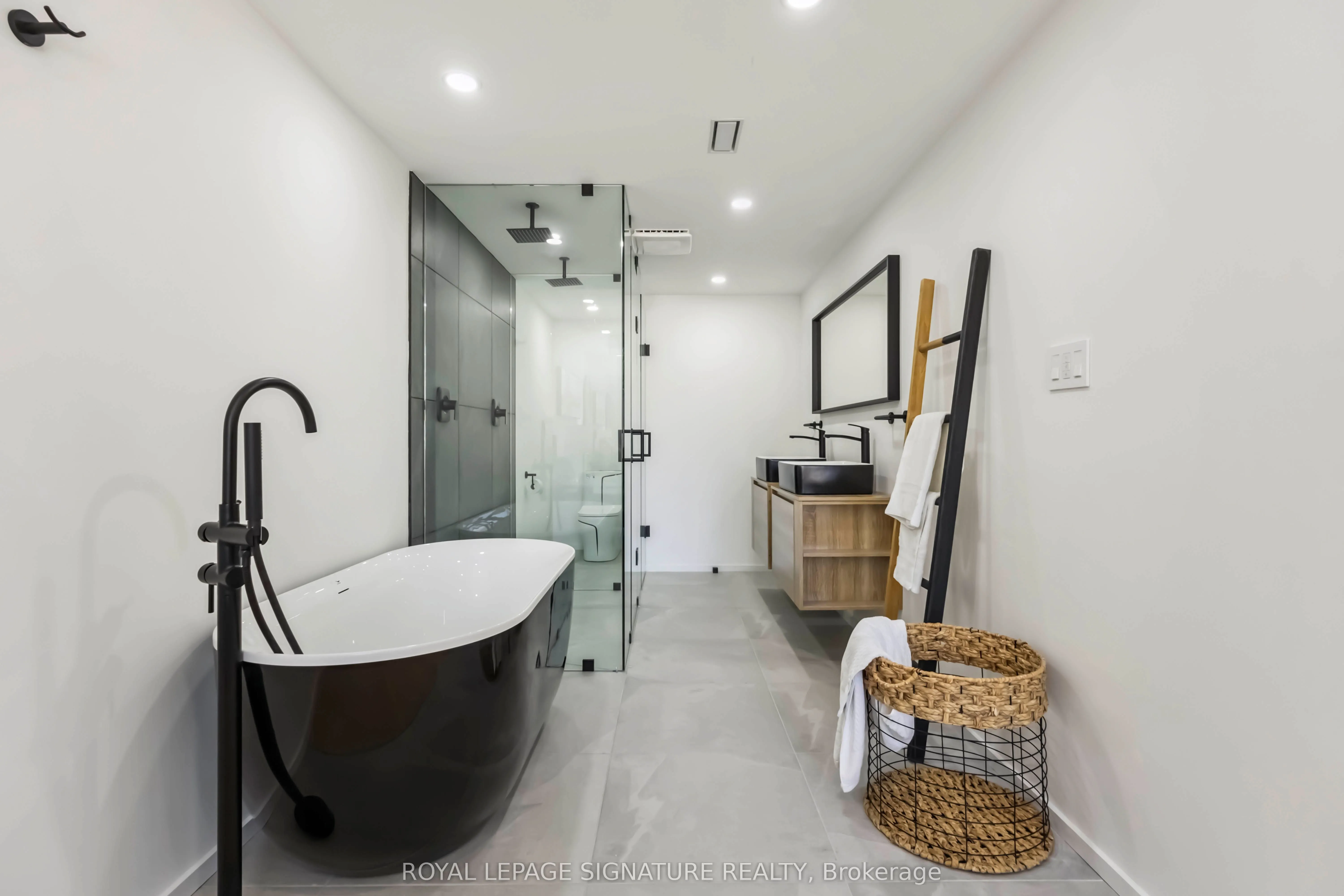 43A Cummings Street, #Furnished Upper