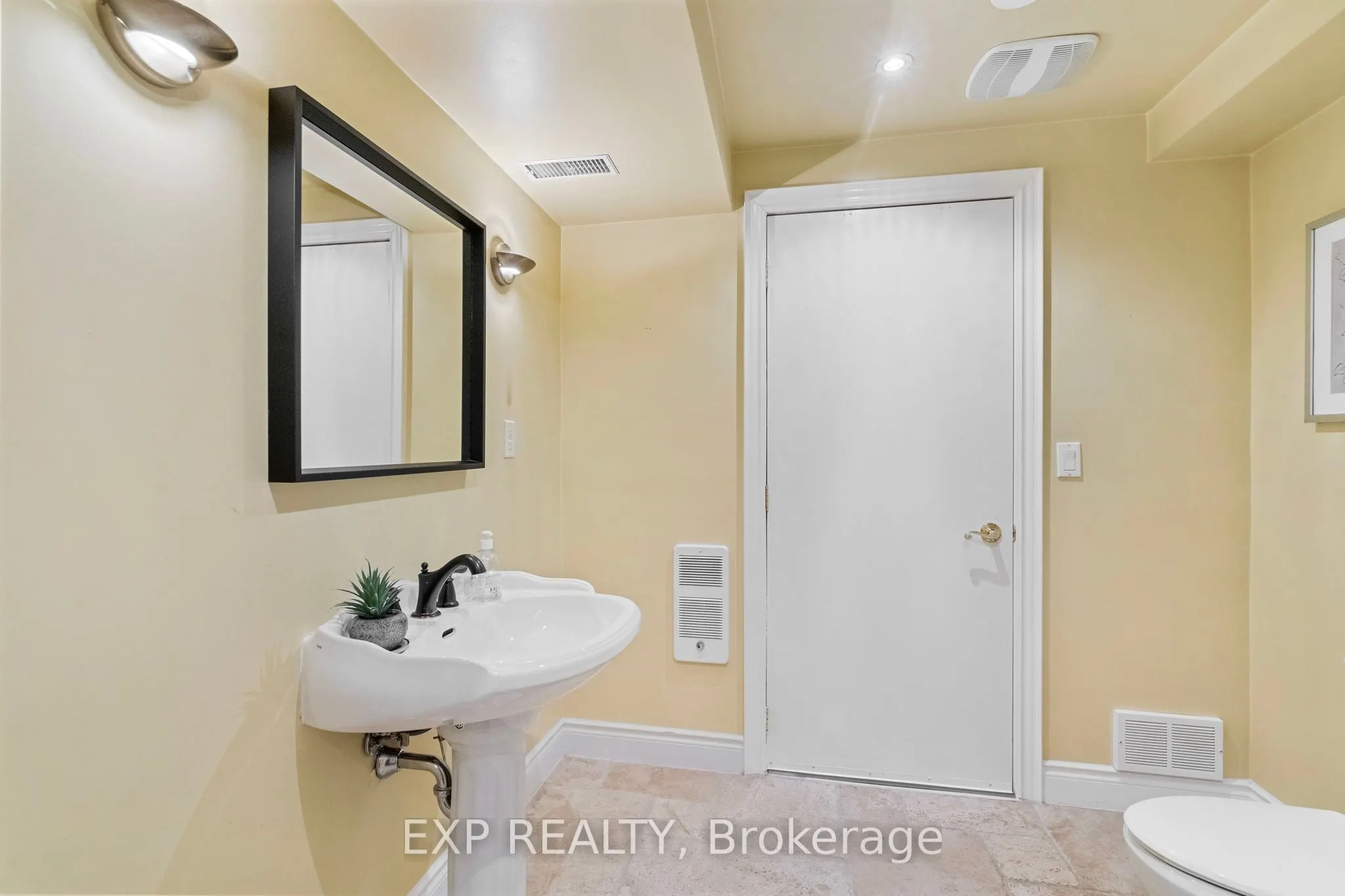 1295 Wharf Street, #30