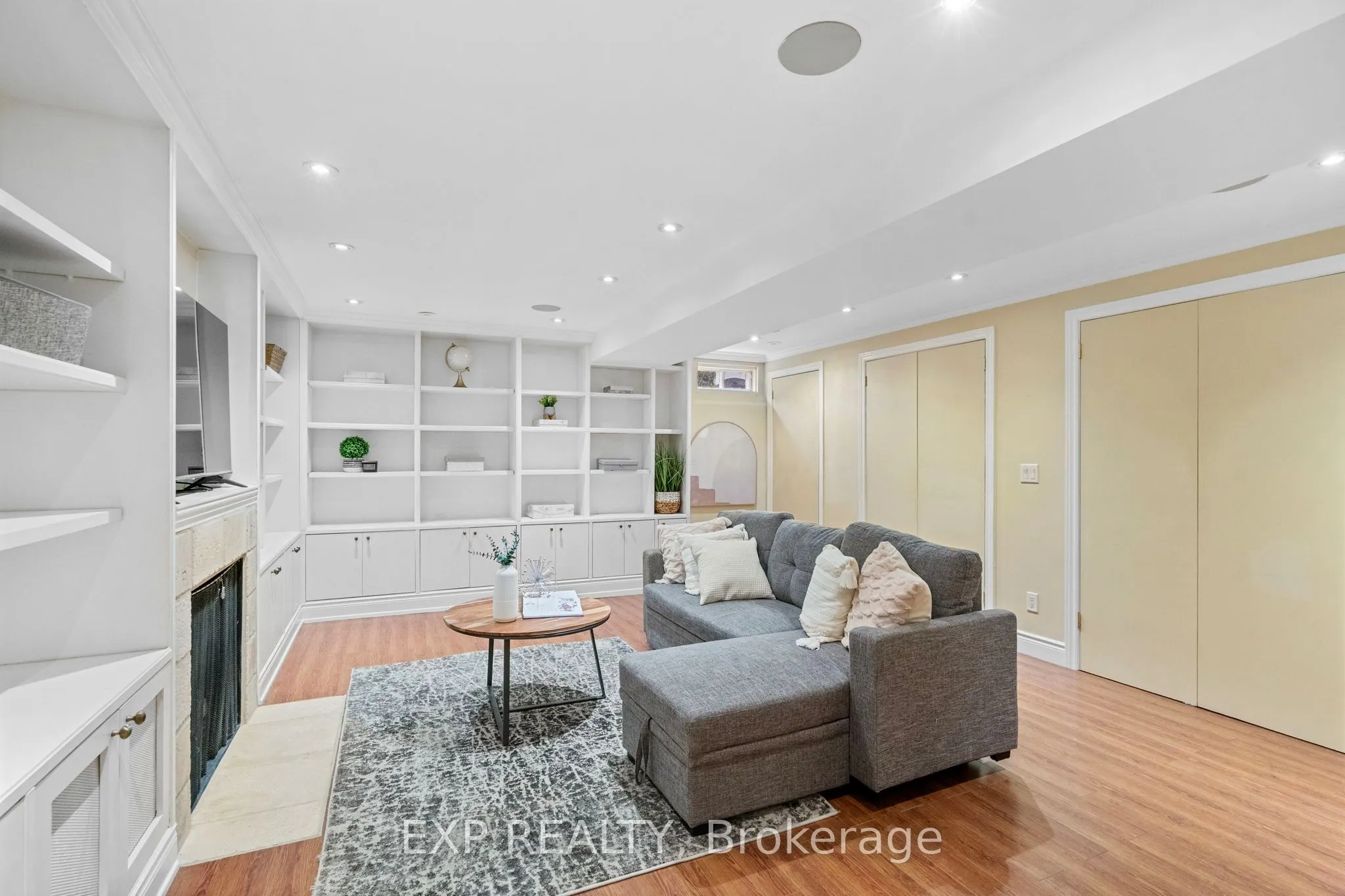 1295 Wharf Street, #30