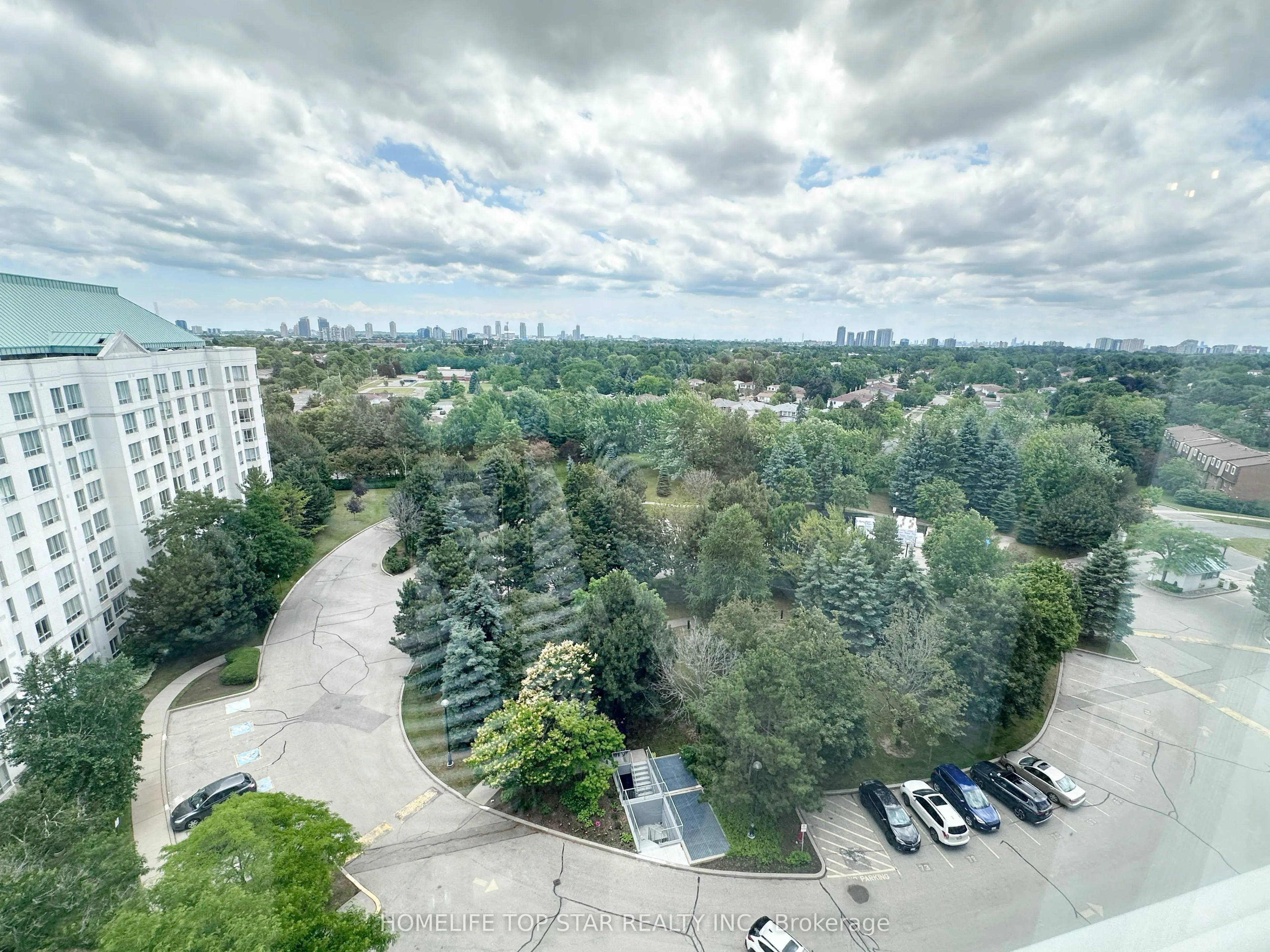 5001 Finch Avenue E, #1211