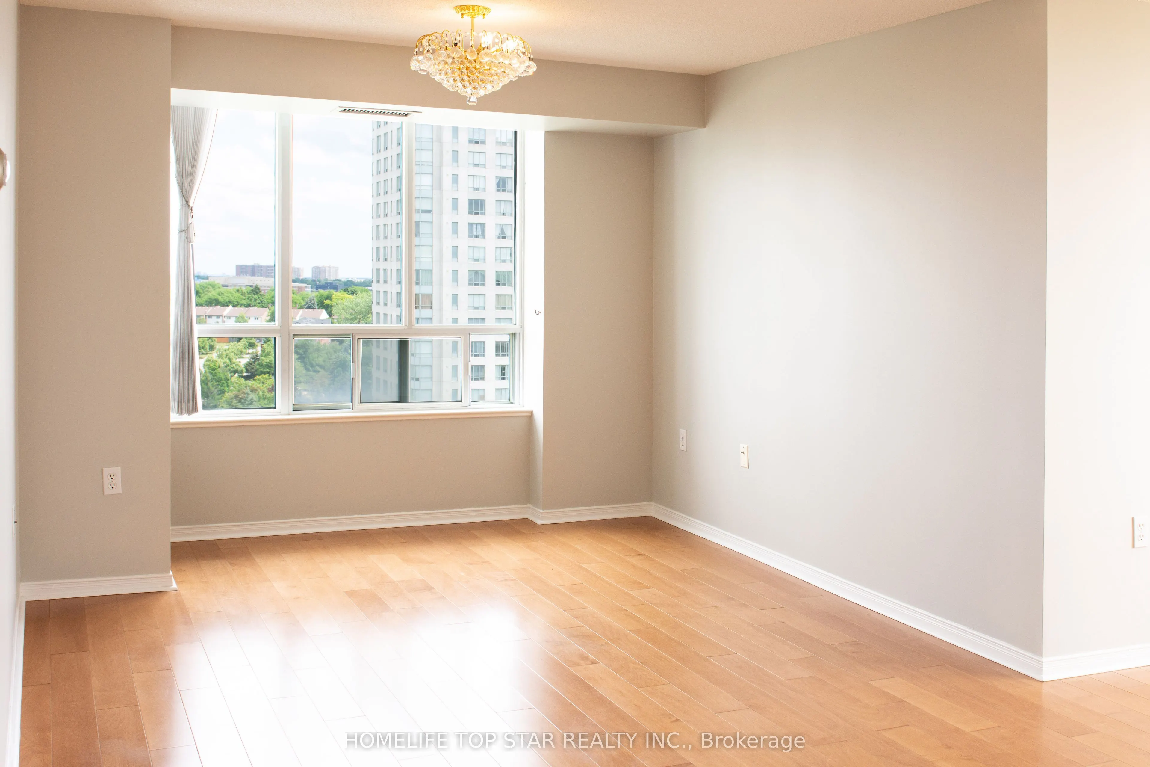 5001 Finch Avenue E, #1211