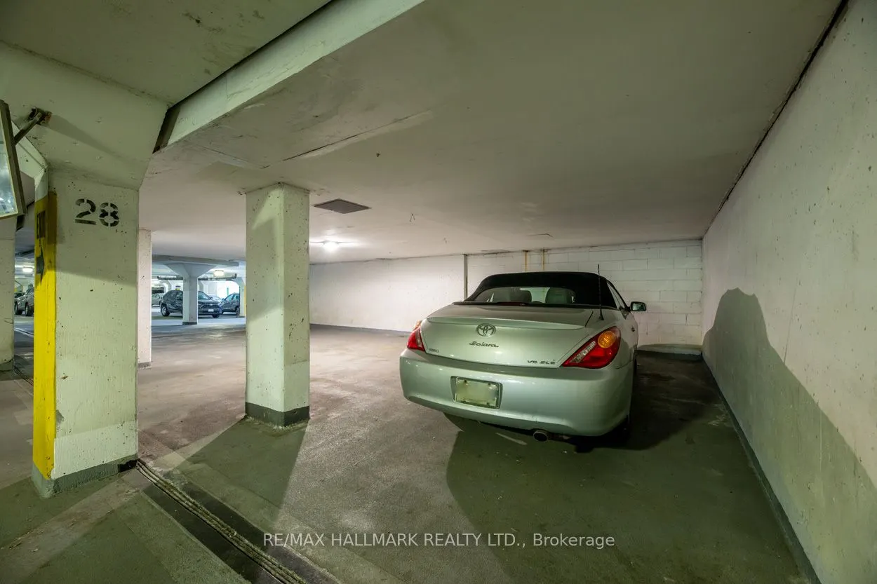 3 Greystone Walk Drive, #2027