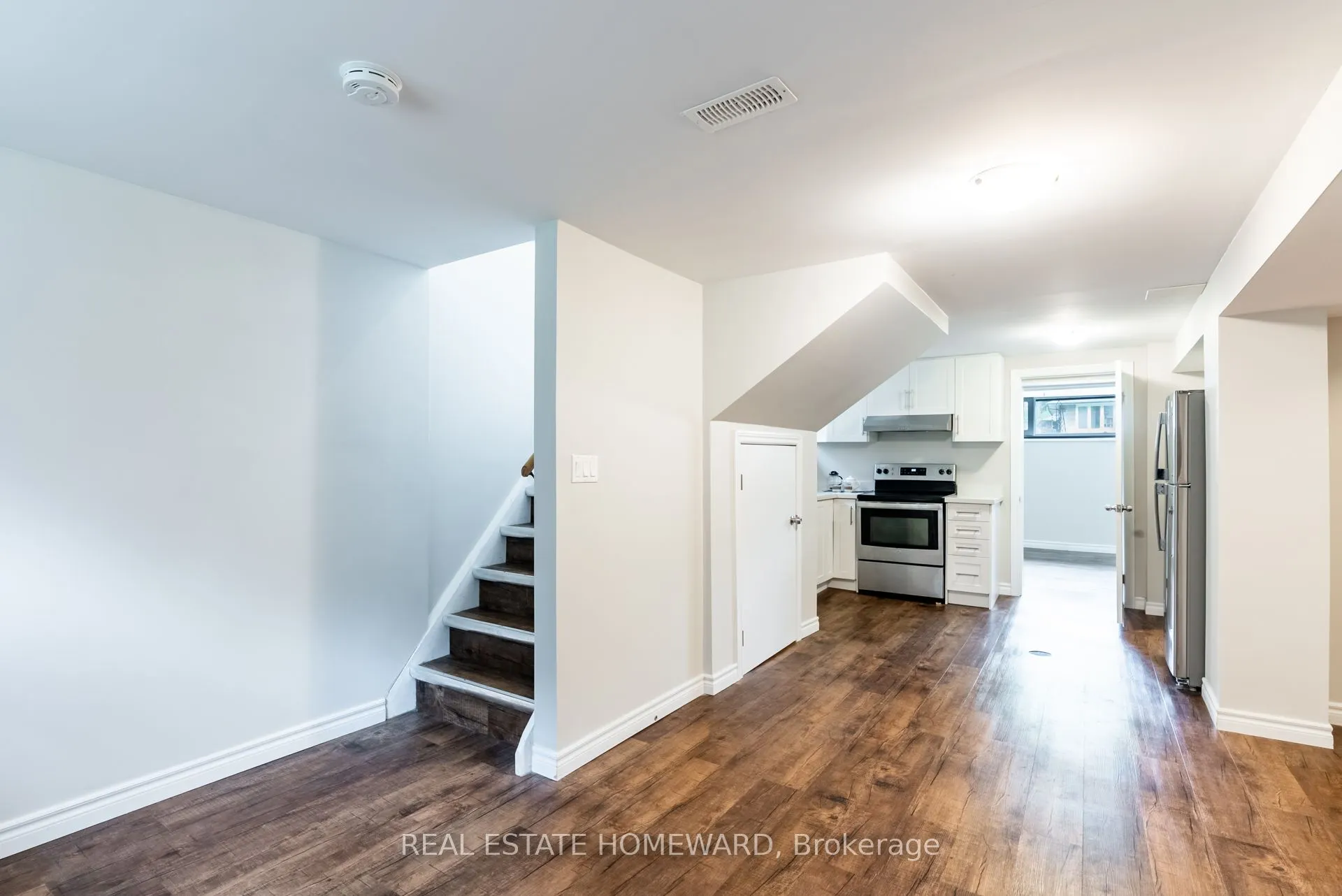 20 Woodgarden Crescent