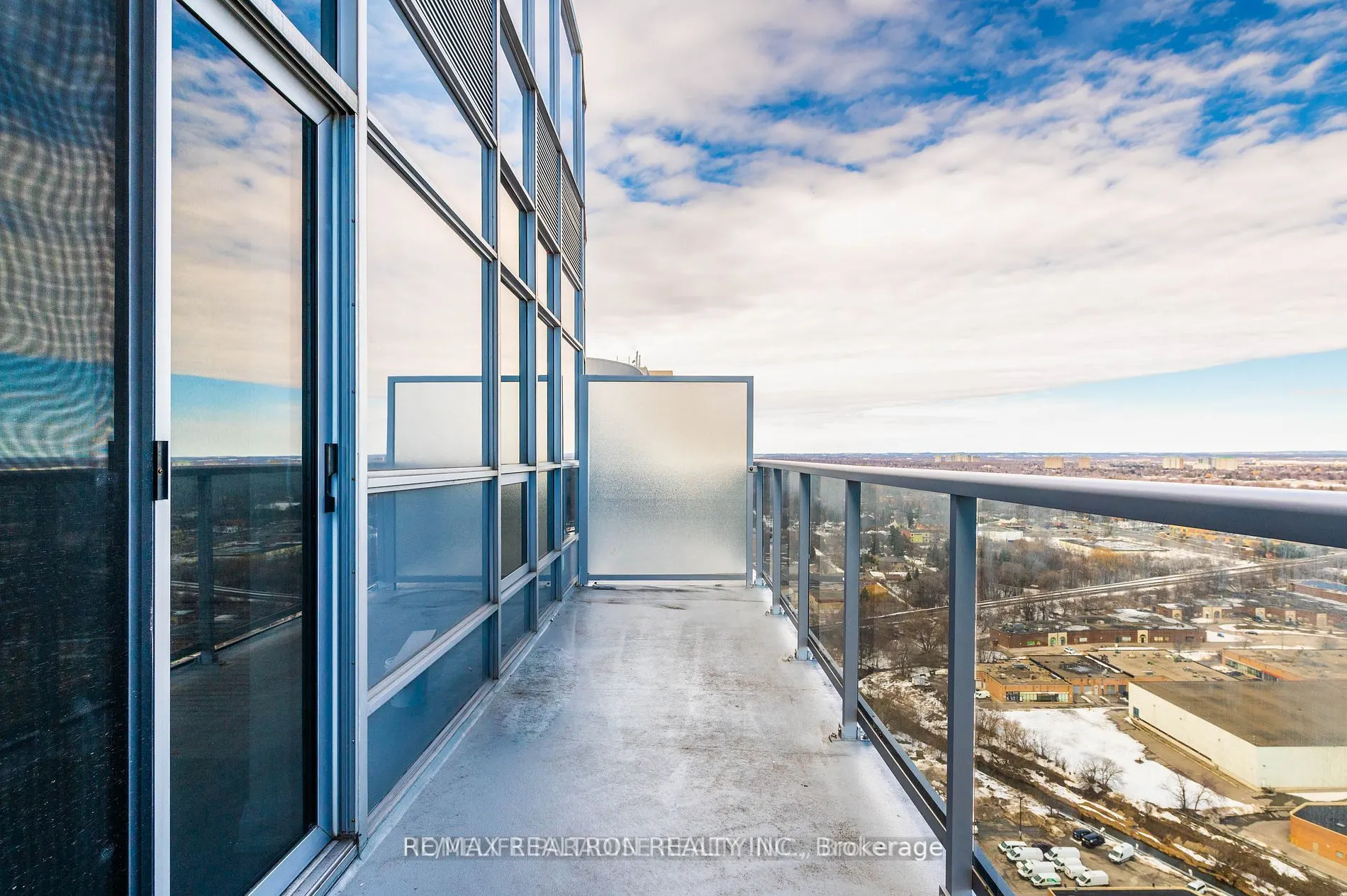 151 Village Green Square, #Ph09
