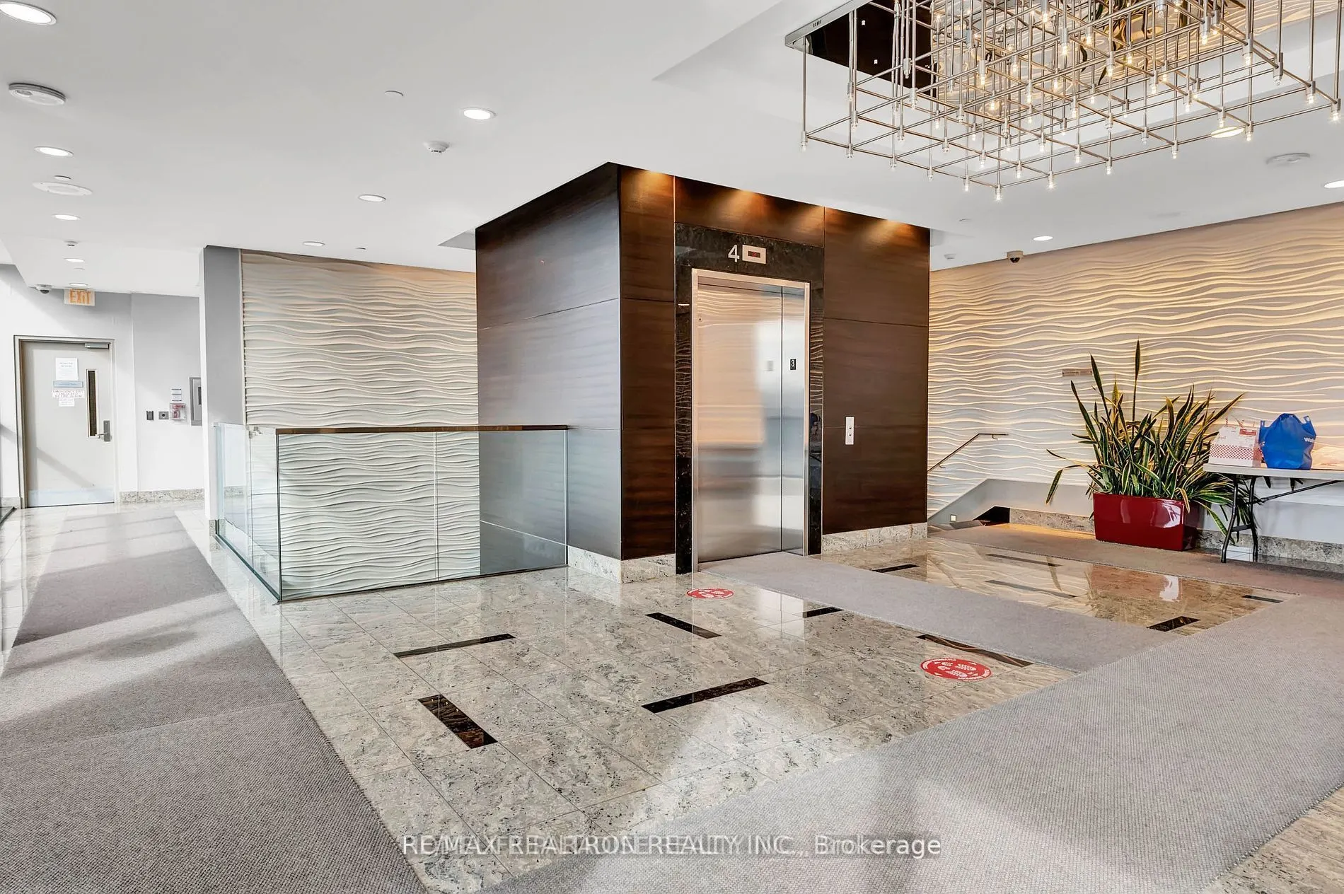 151 Village Green Square, #Ph09