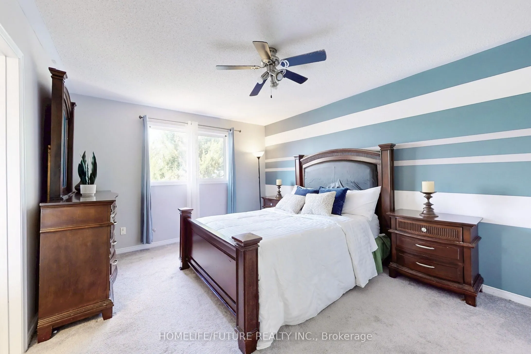 1109 Timberland Crescent