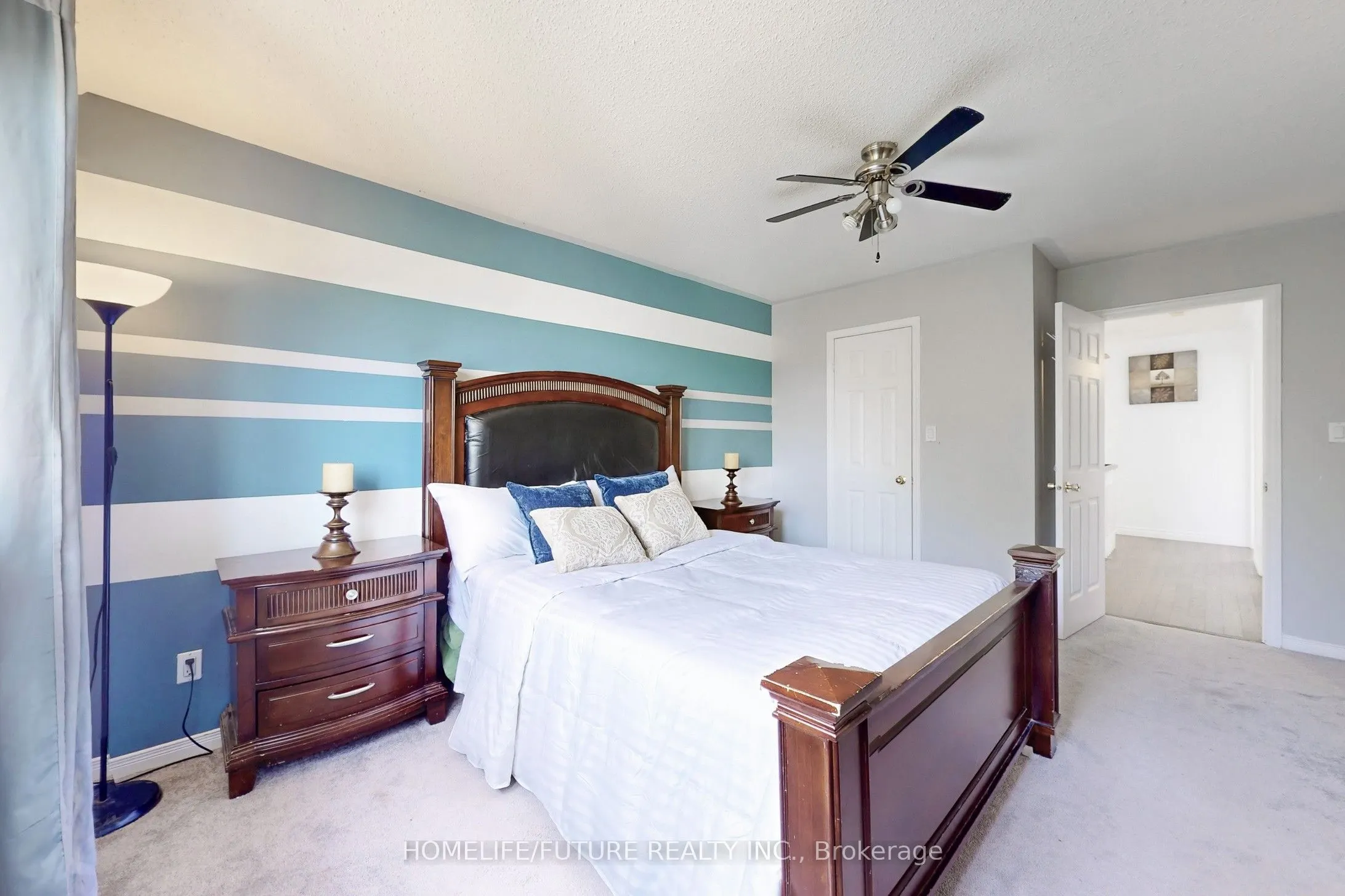 1109 Timberland Crescent