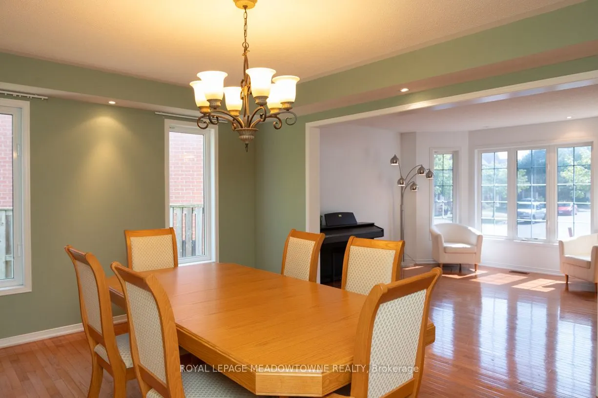 49 Montebello Crescent