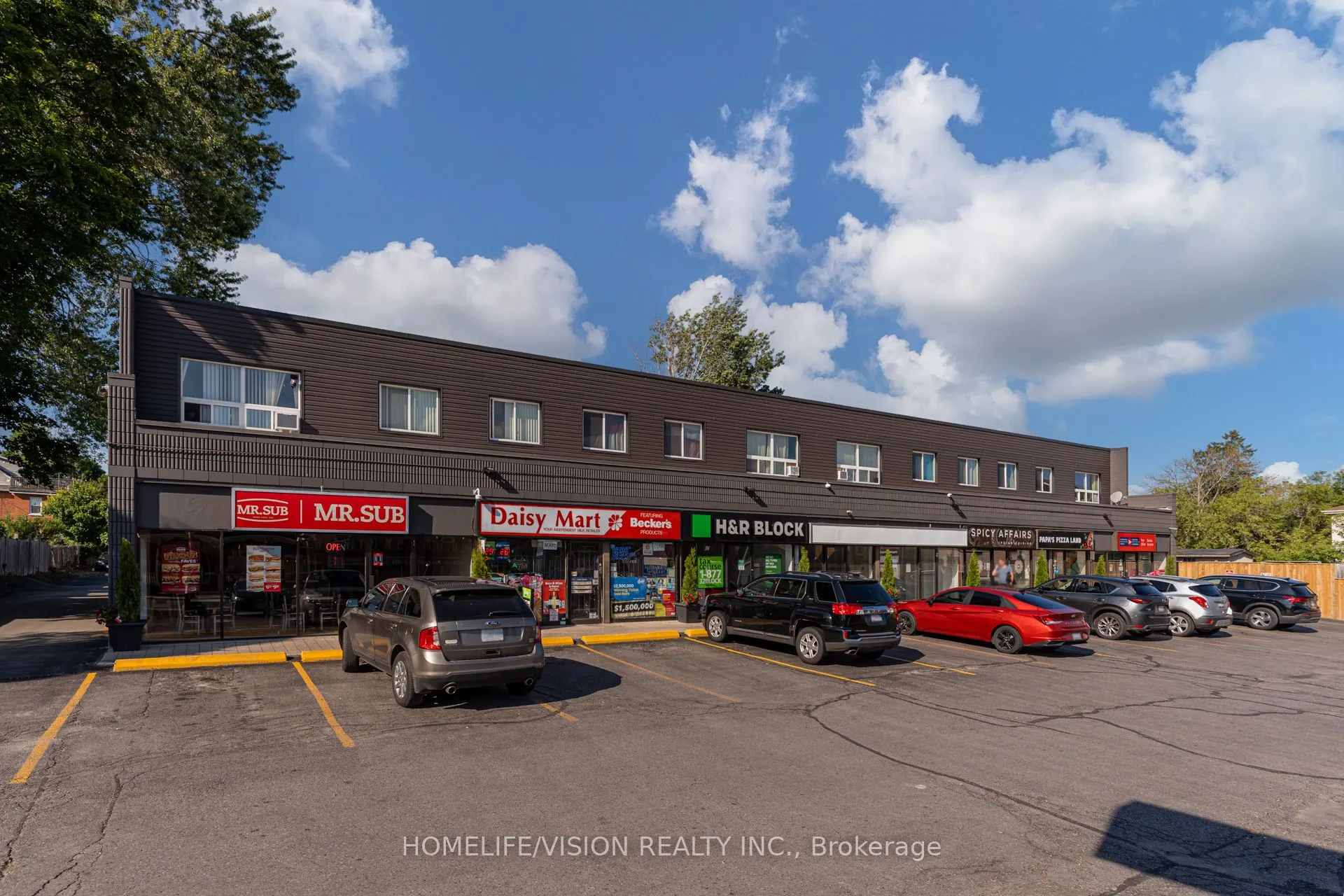 130-136 King Street E