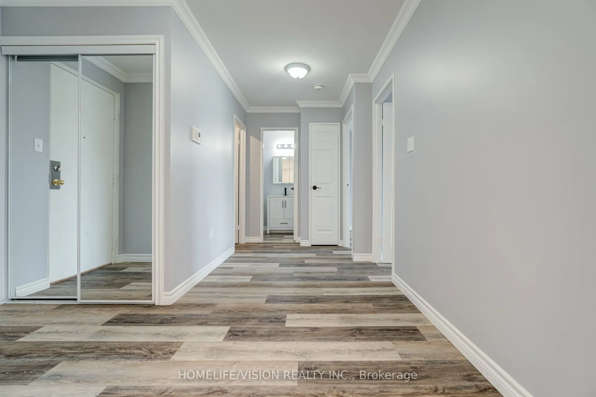 130-136 King Street E