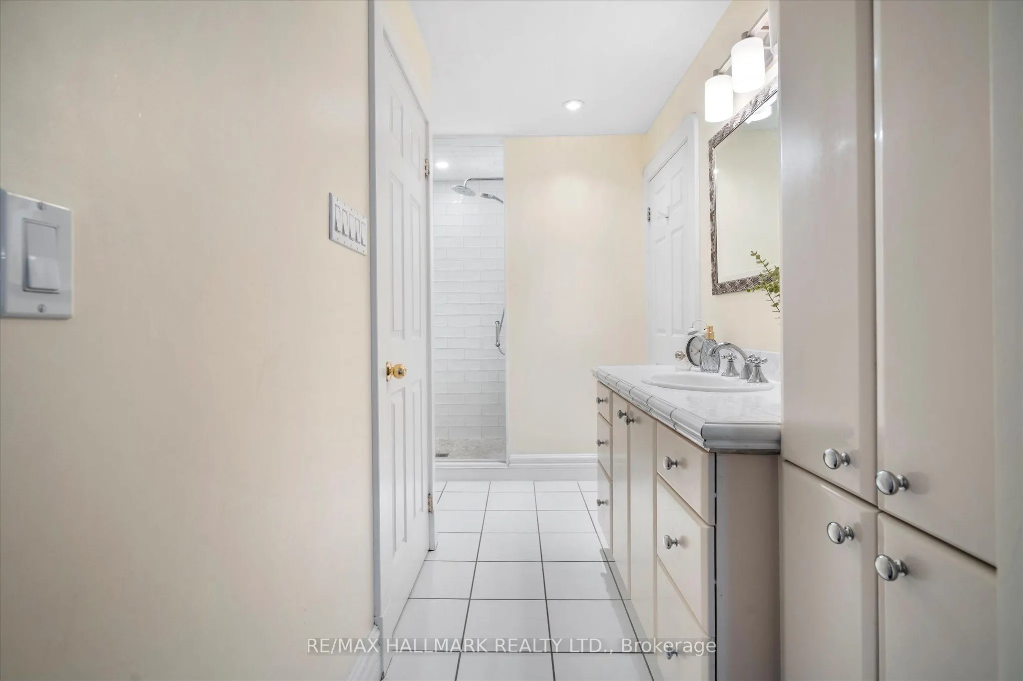 34 Munro Park Avenue