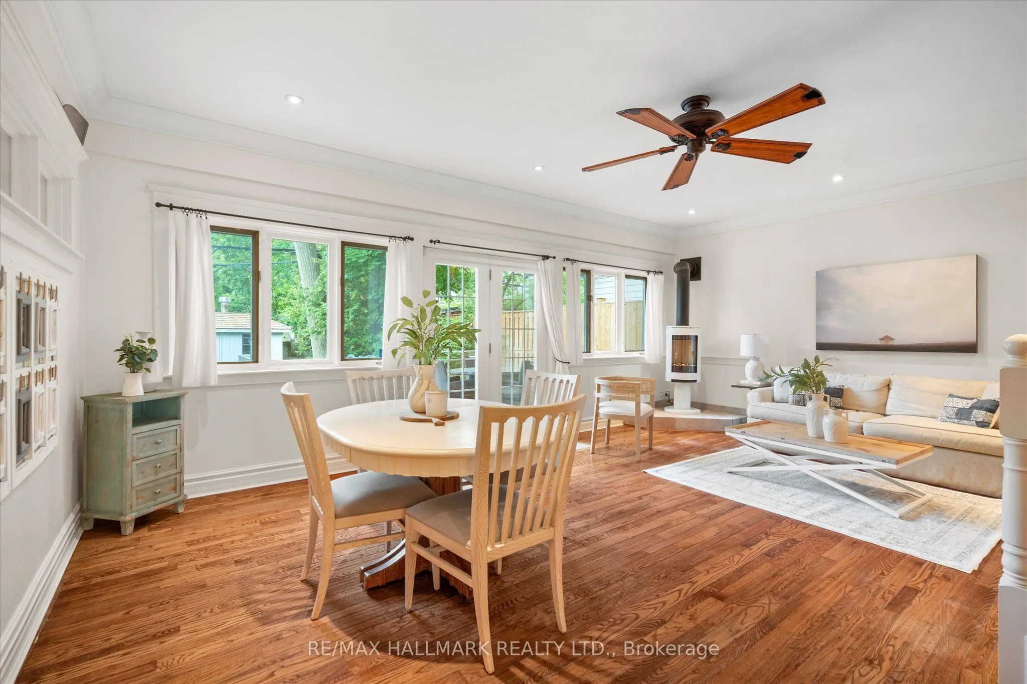 34 Munro Park Avenue