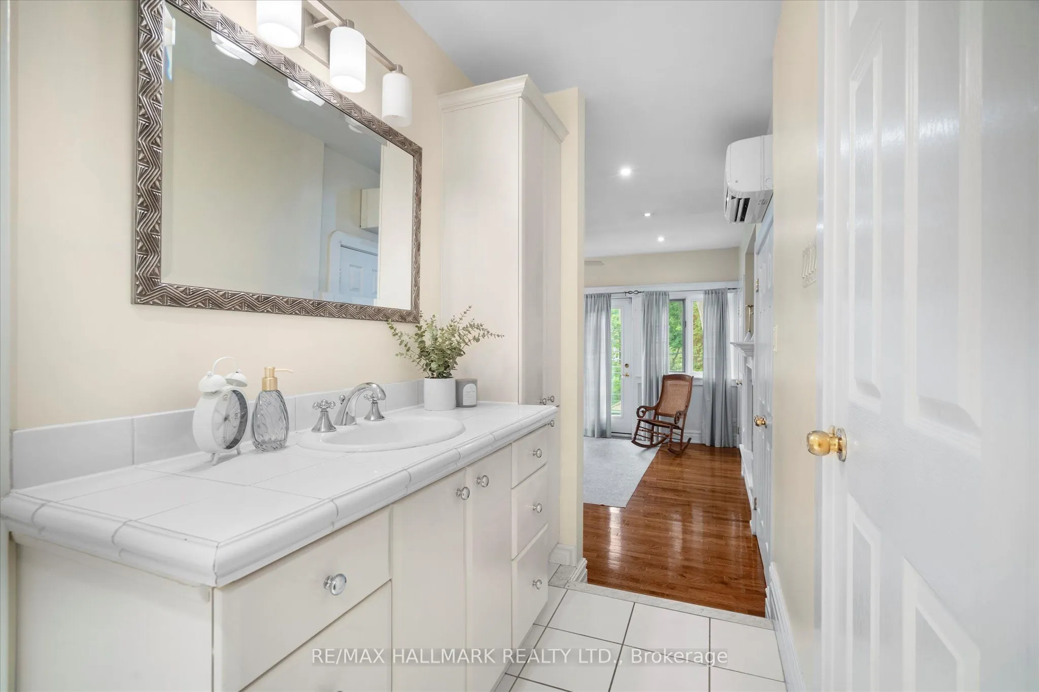 34 Munro Park Avenue