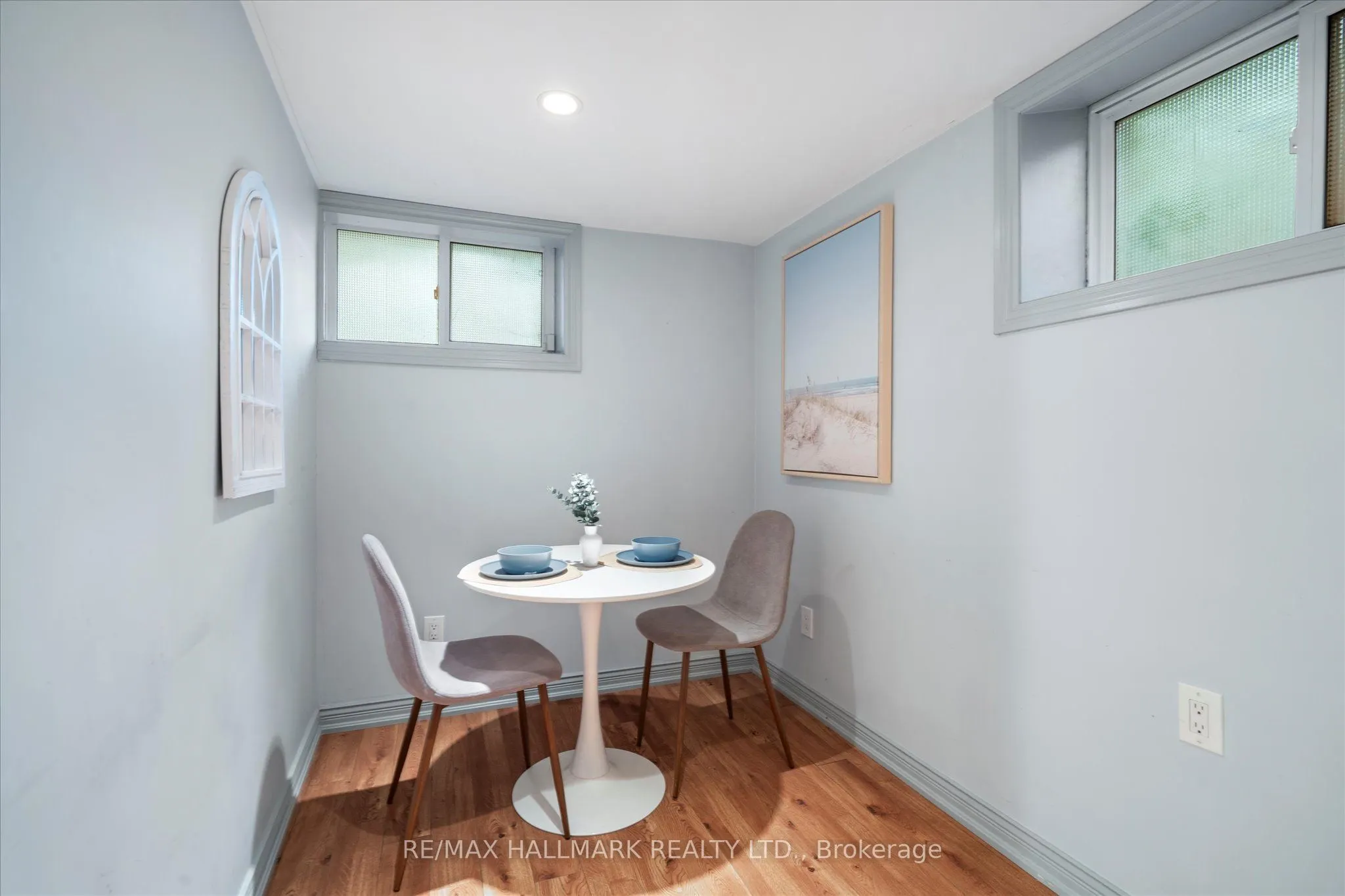34 Munro Park Avenue