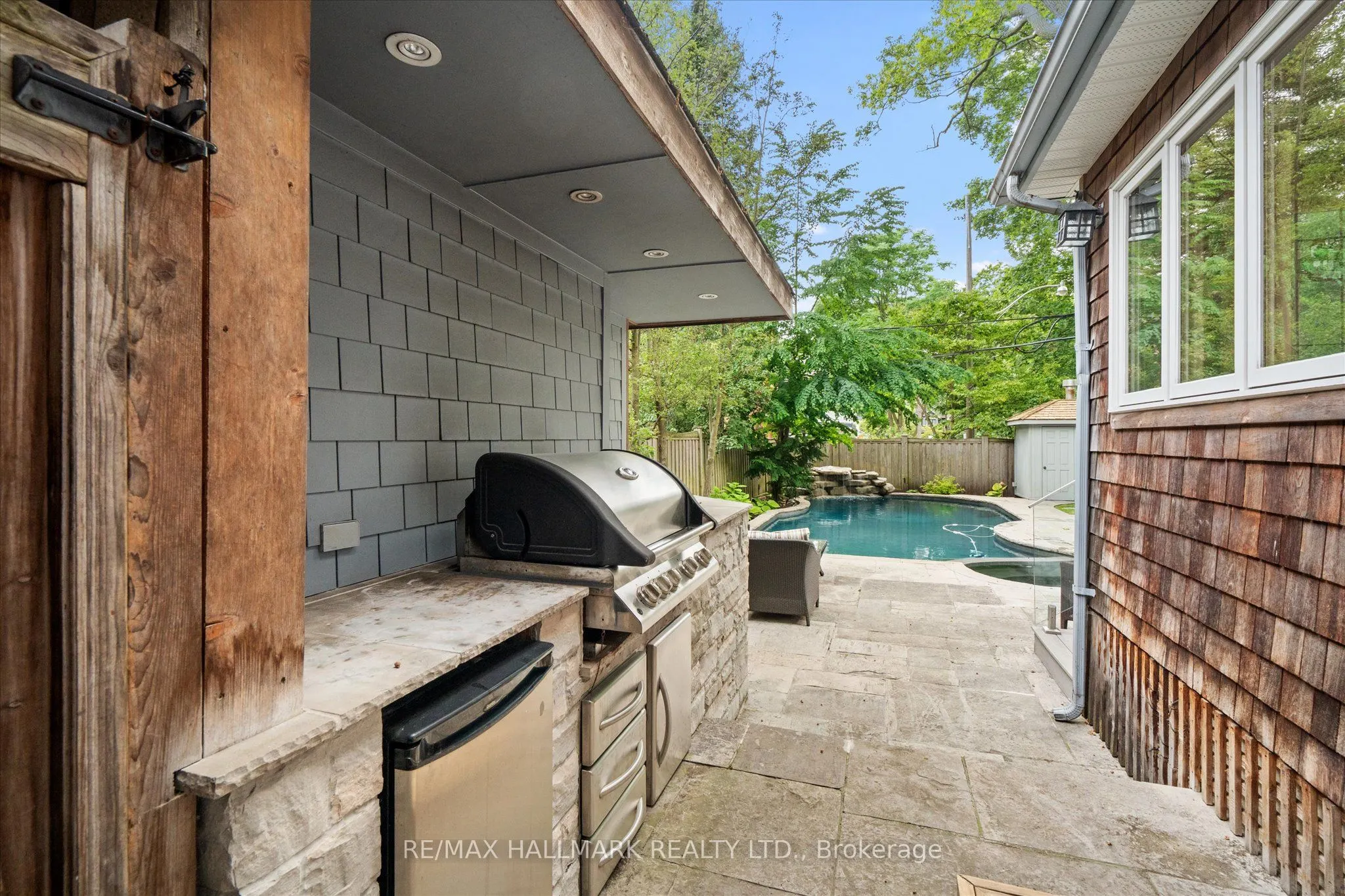 34 Munro Park Avenue