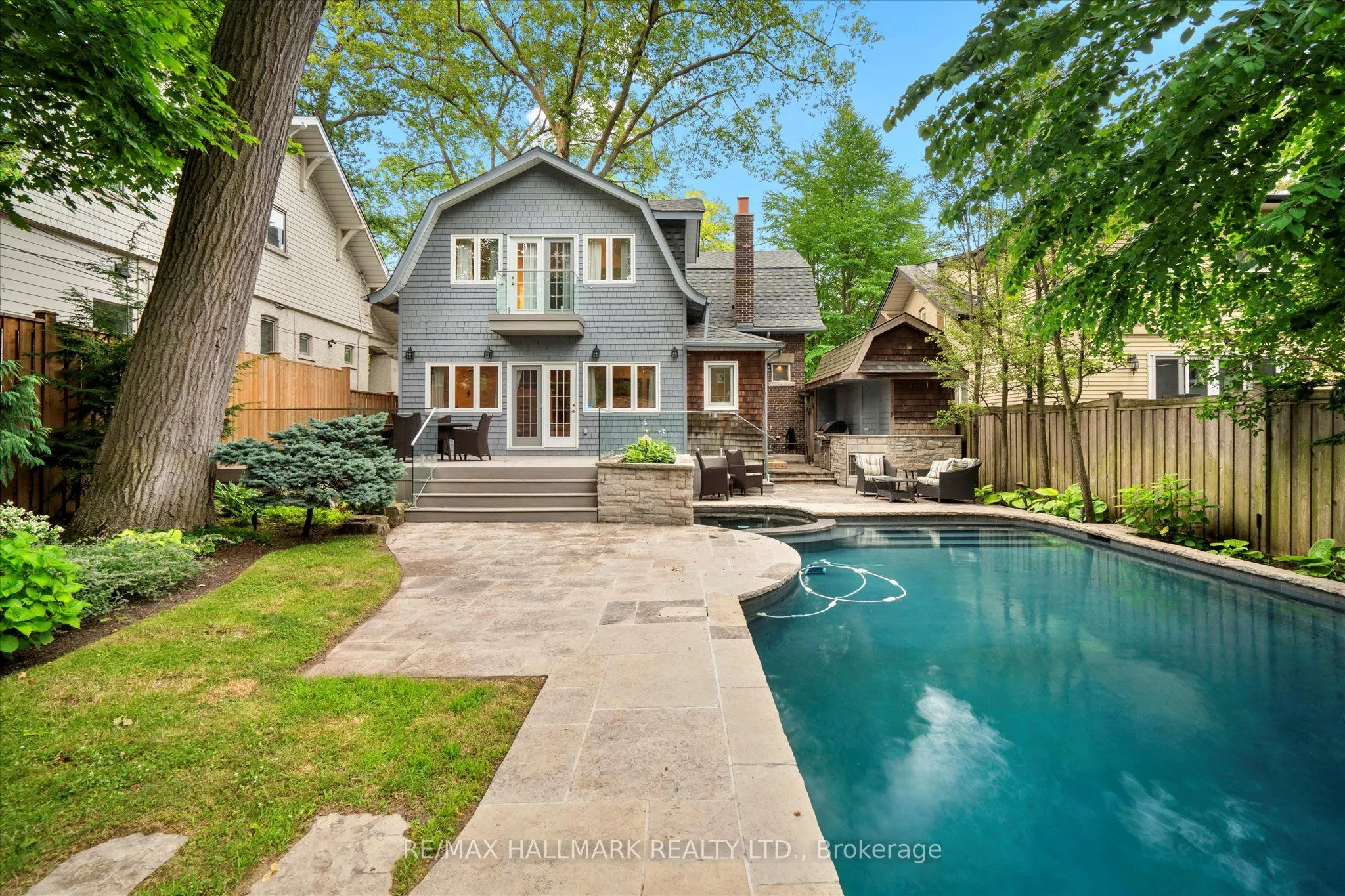 34 Munro Park Avenue