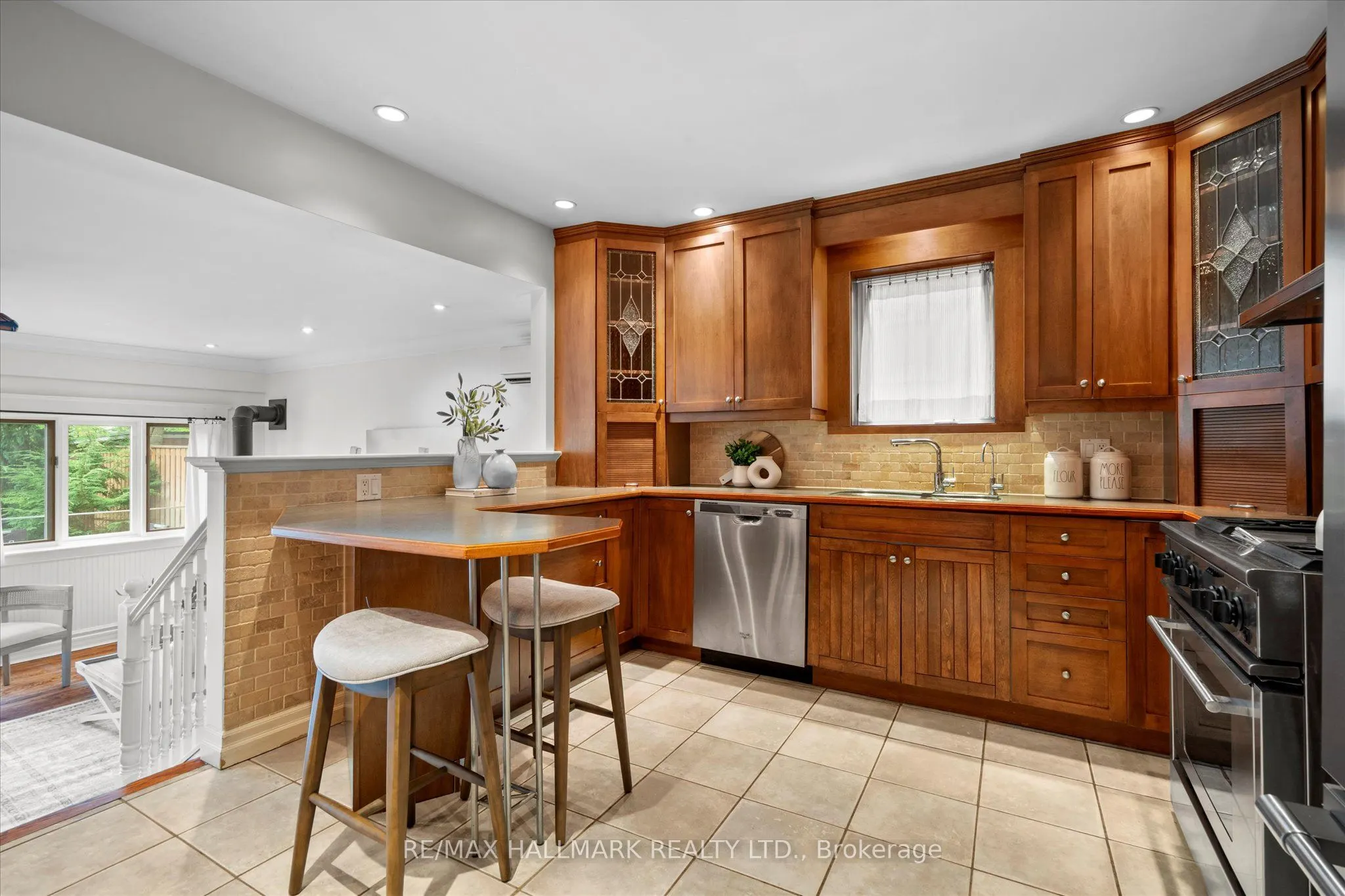 34 Munro Park Avenue