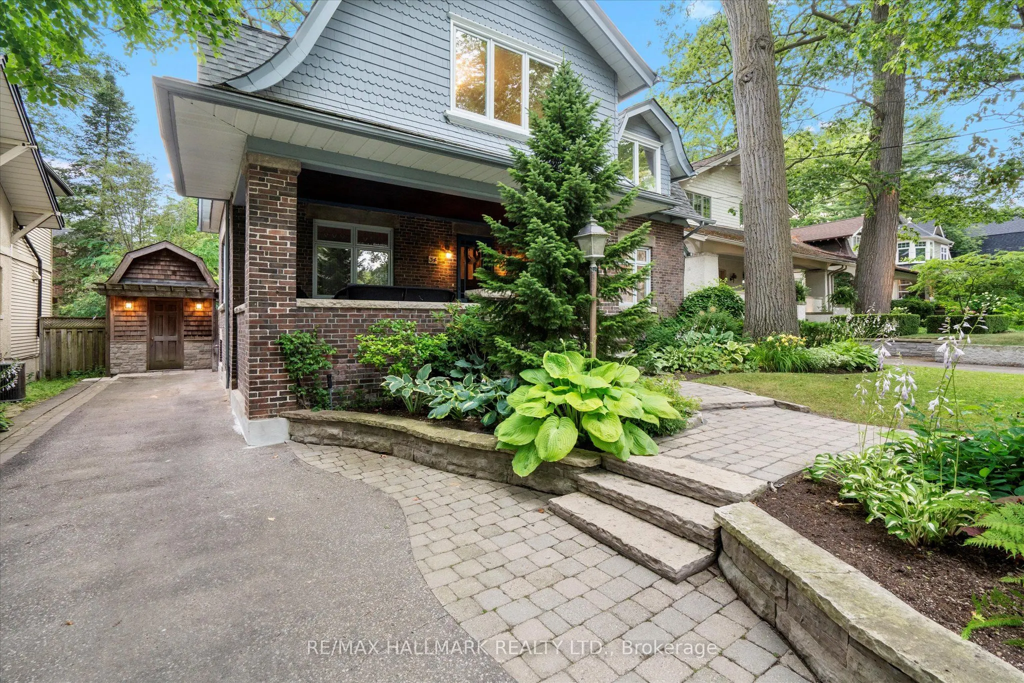 34 Munro Park Avenue